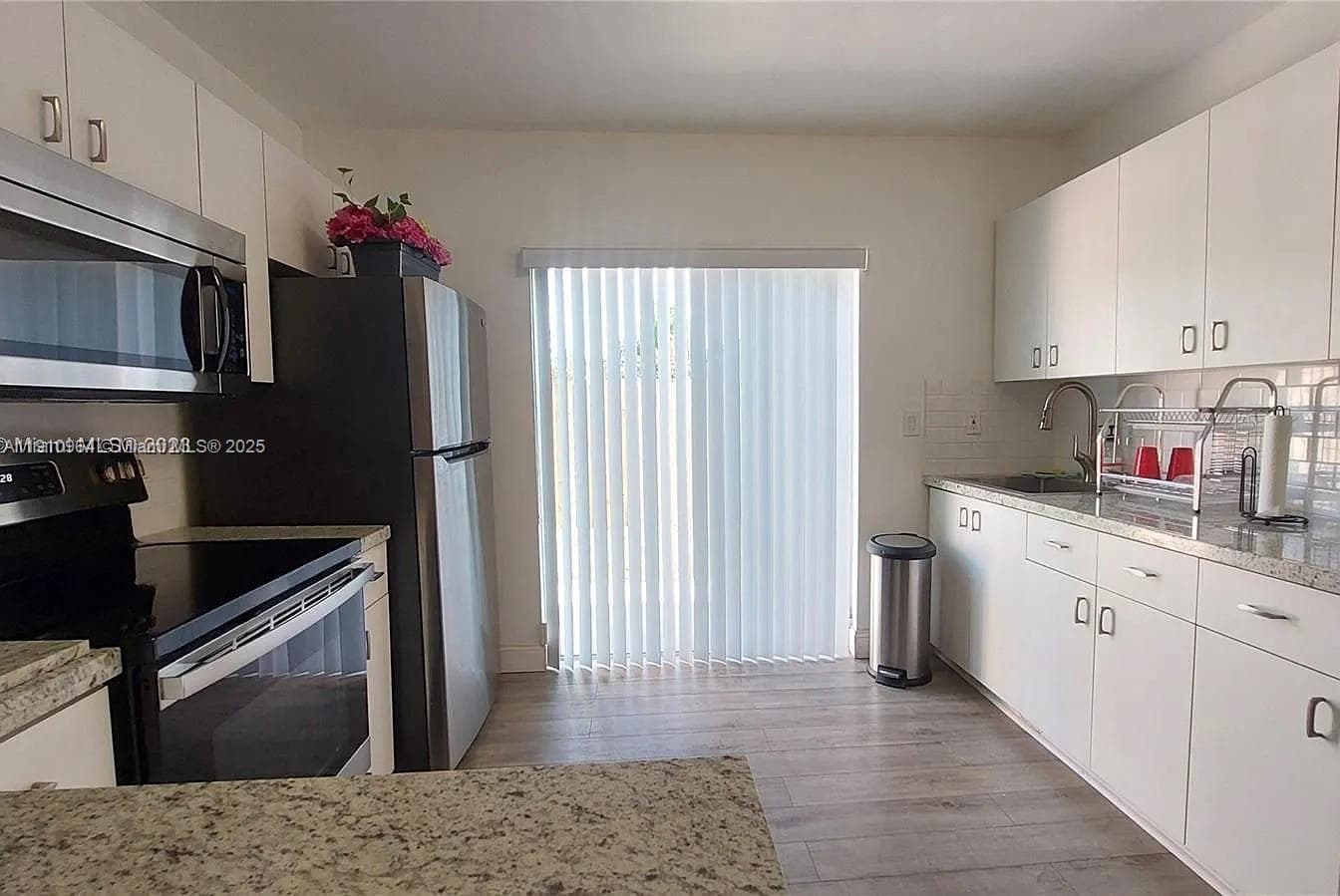 DORAL COURT CONDO · #102 in Doral - Photo 12