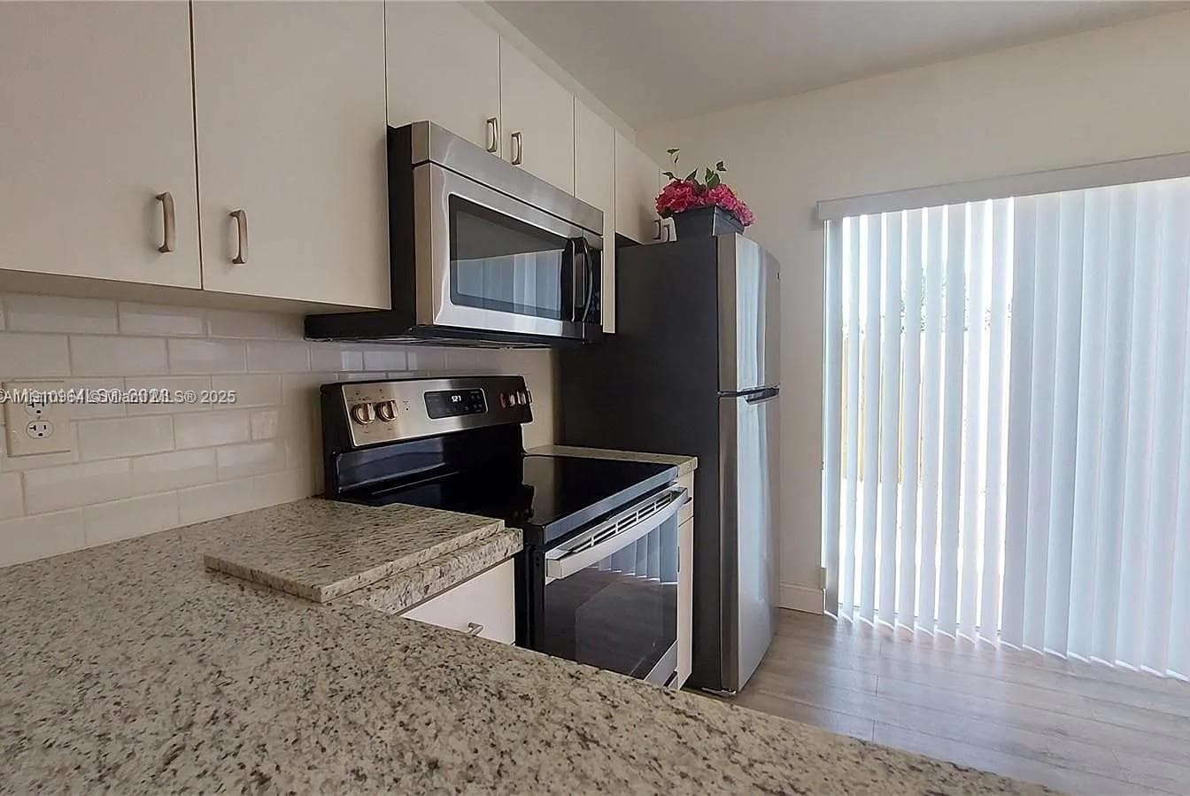 DORAL COURT CONDO · #102 in Doral - Photo 11