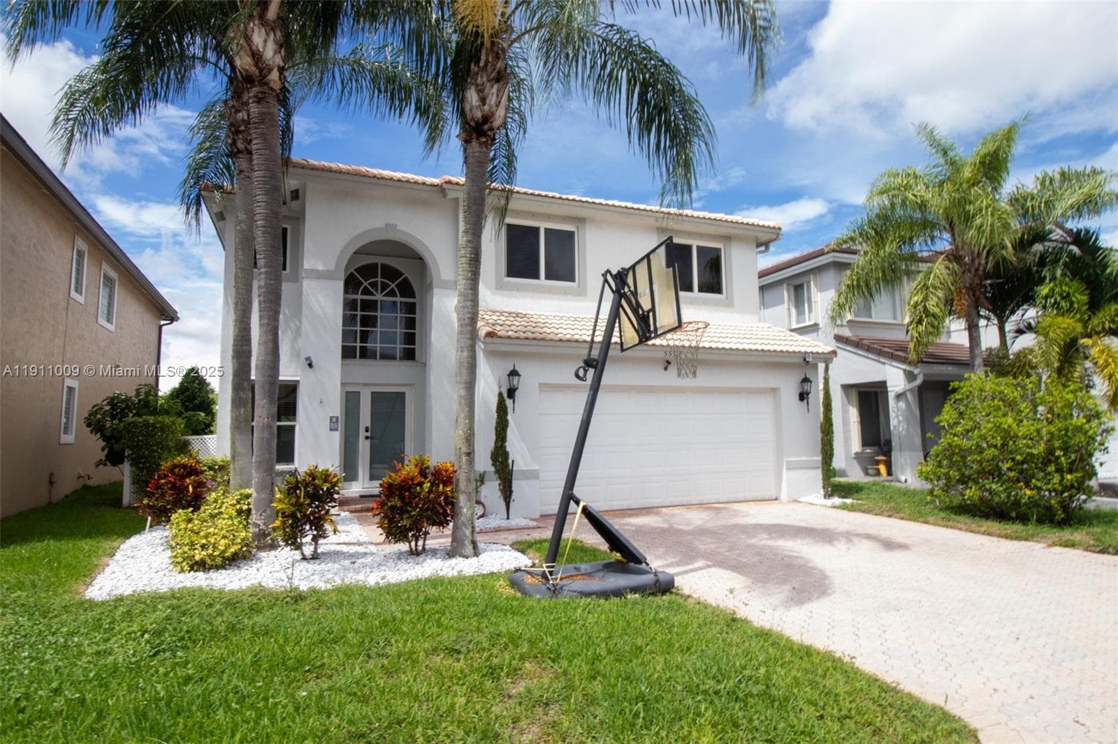 5552 NW 125th Ter #0 photo 2
