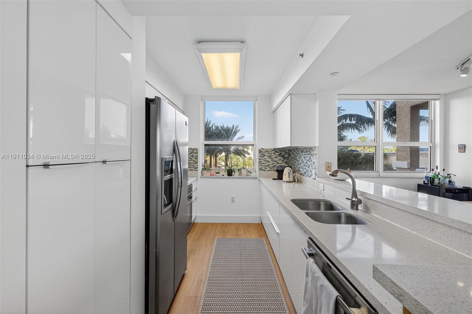 TURNBERRY ON THE GREEN CO · #313 in Aventura - Photo 23
