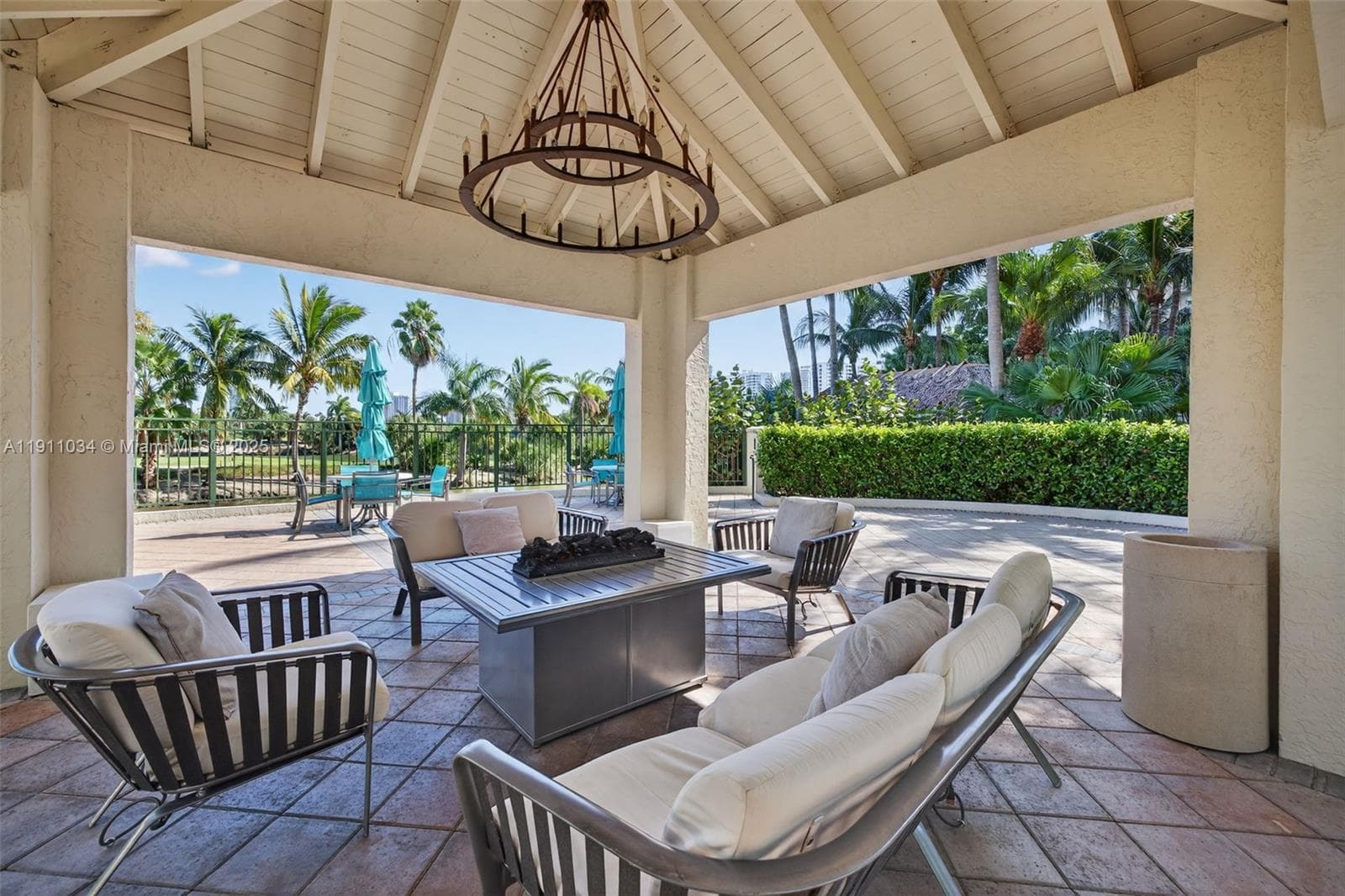TURNBERRY ON THE GREEN CO · #313 in Aventura - Photo 72