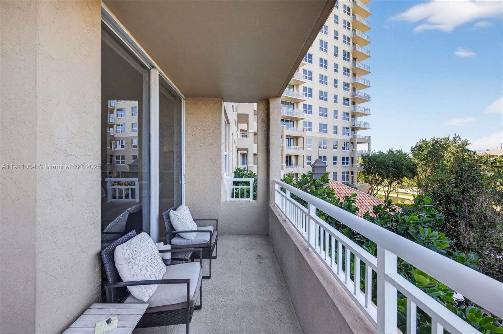TURNBERRY ON THE GREEN CO · #313 in Aventura - Photo 46