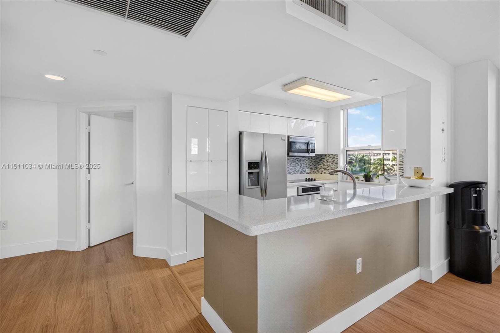 TURNBERRY ON THE GREEN CO · #313 in Aventura - Photo 22
