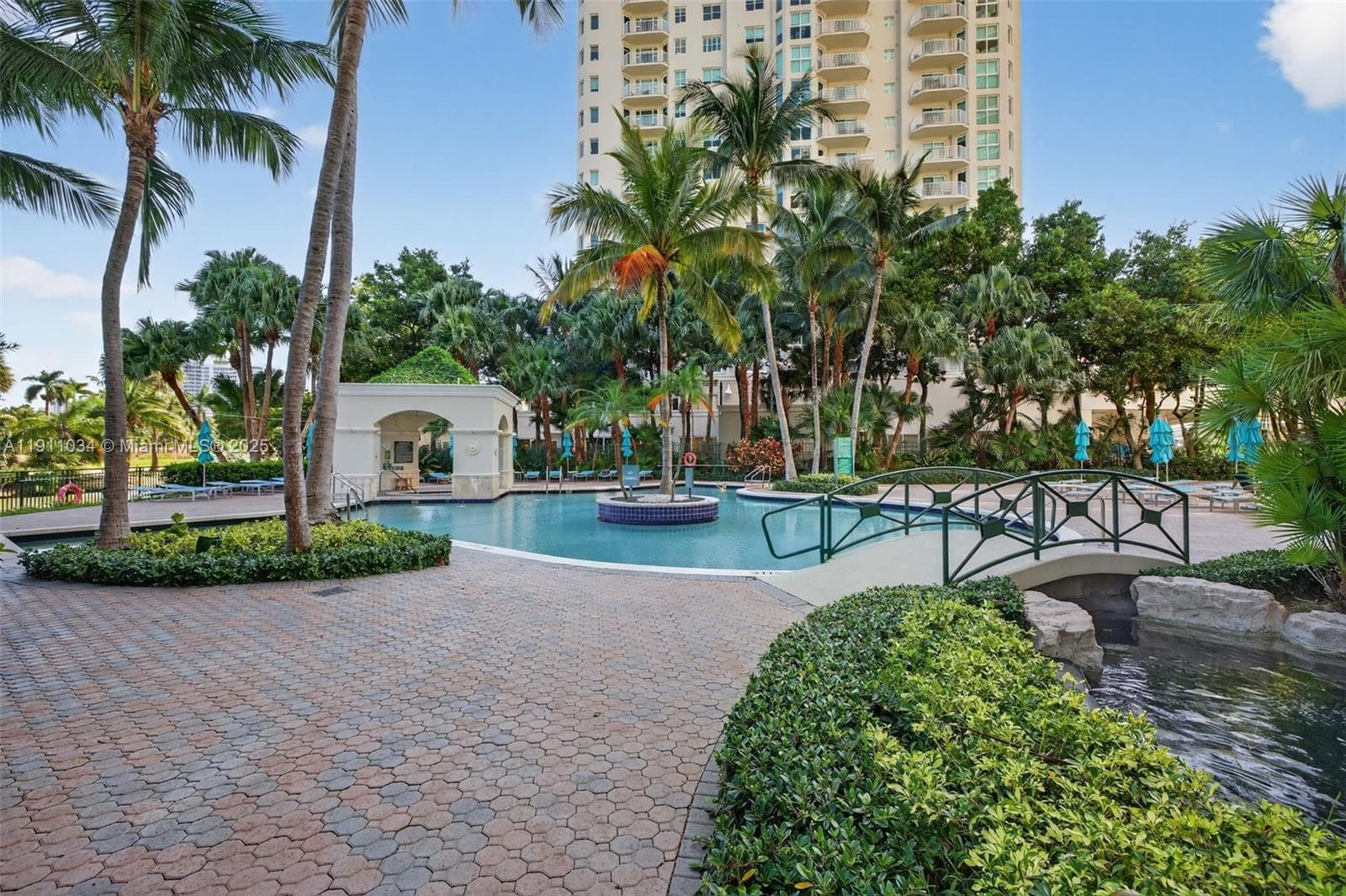 TURNBERRY ON THE GREEN CO · #313 in Aventura - Photo 69