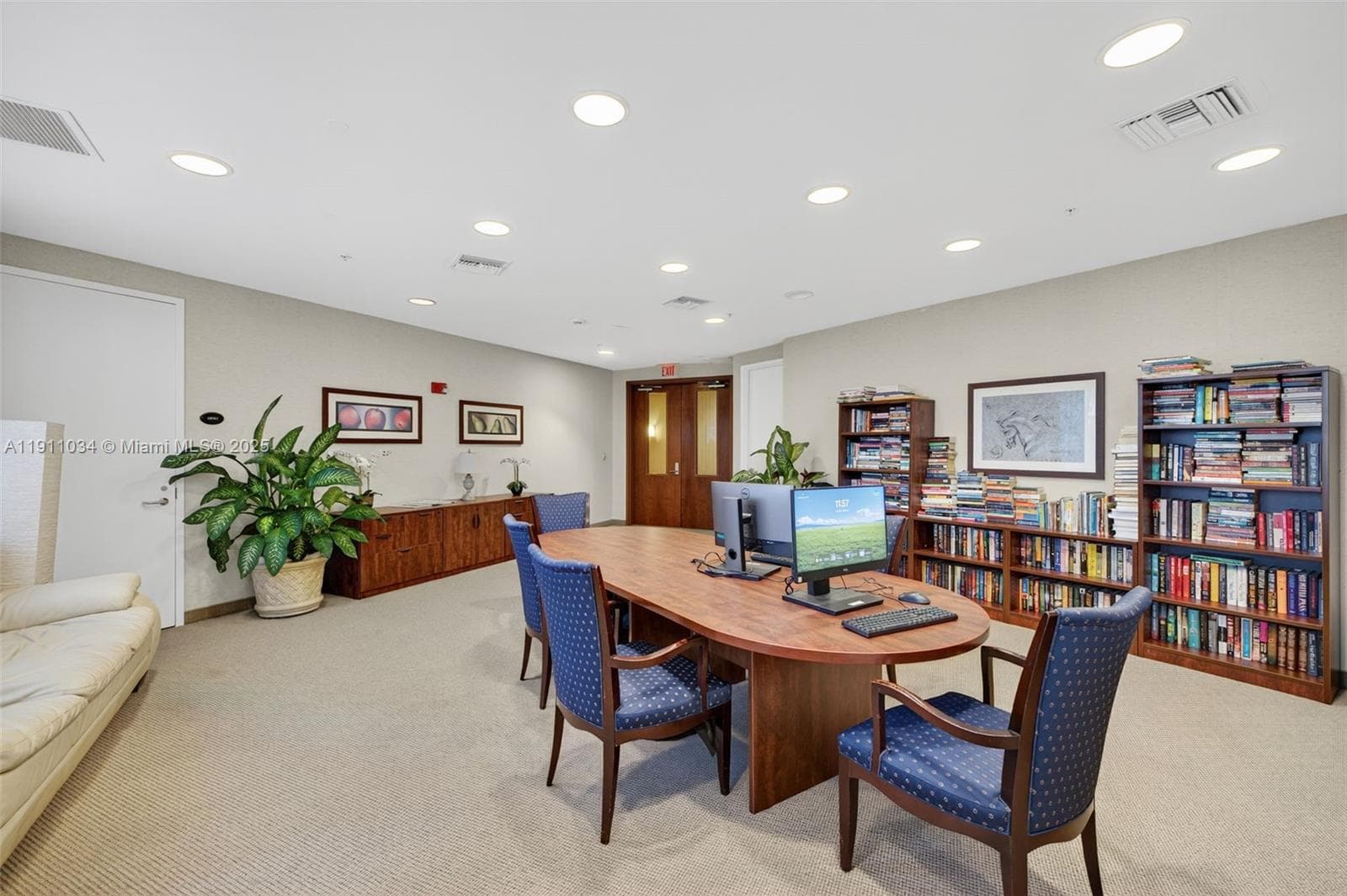 TURNBERRY ON THE GREEN CO · #313 in Aventura - Photo 54
