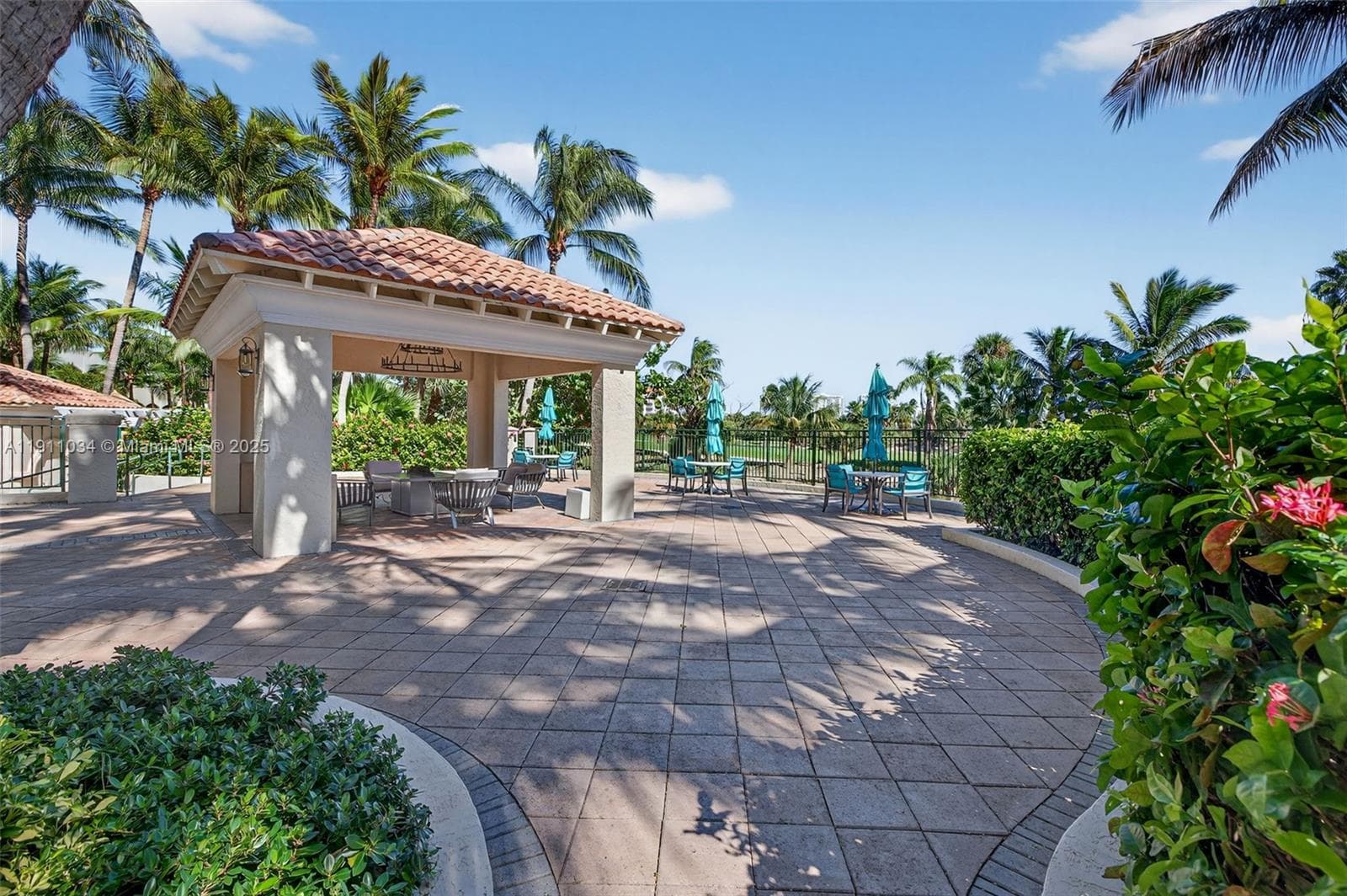 TURNBERRY ON THE GREEN CO · #313 in Aventura - Photo 70