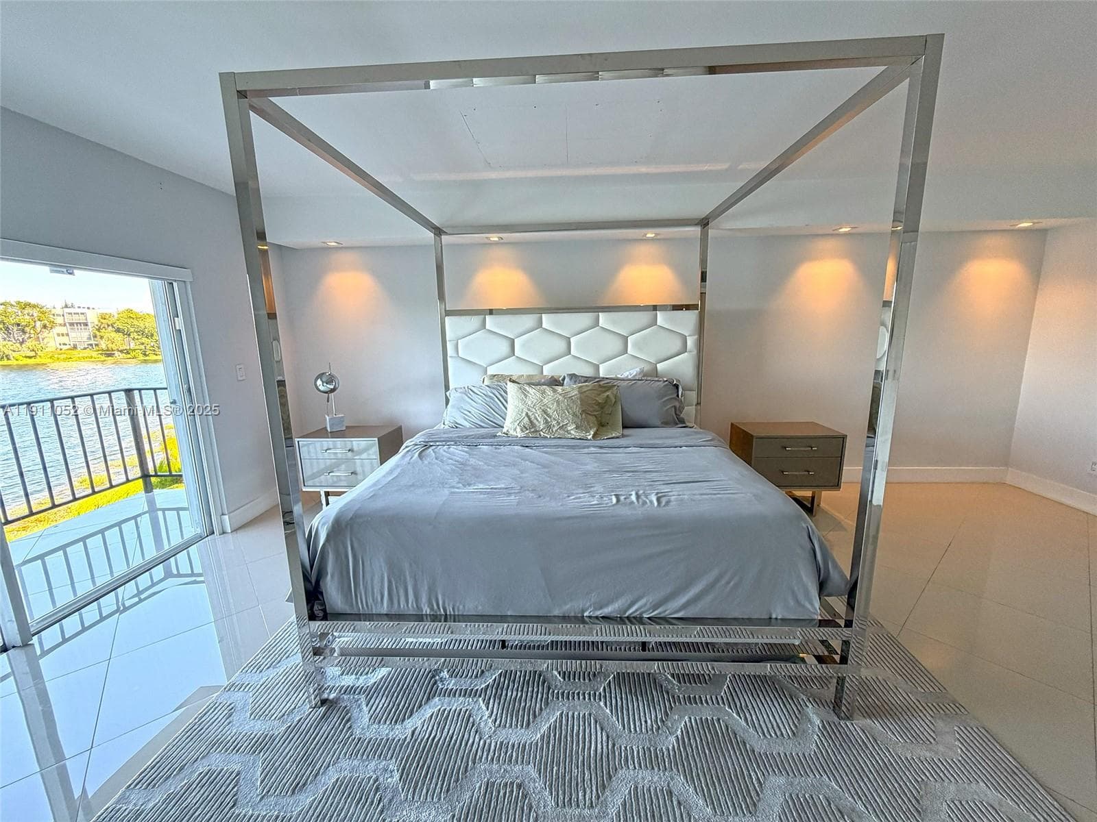 Azure Lake Condo · #228 in Miami - Photo 16