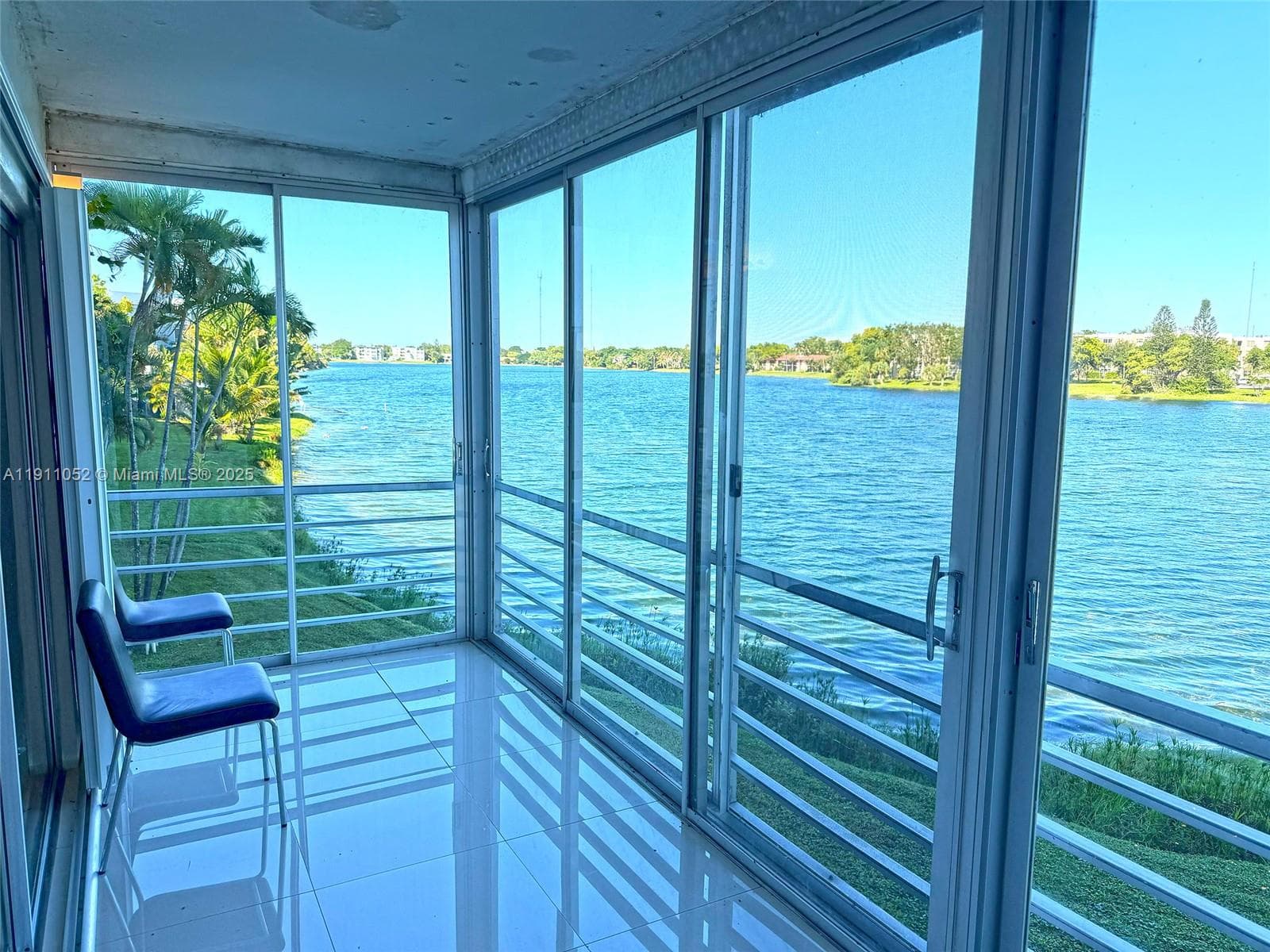 Azure Lake Condo · #228 in Miami - Photo 12