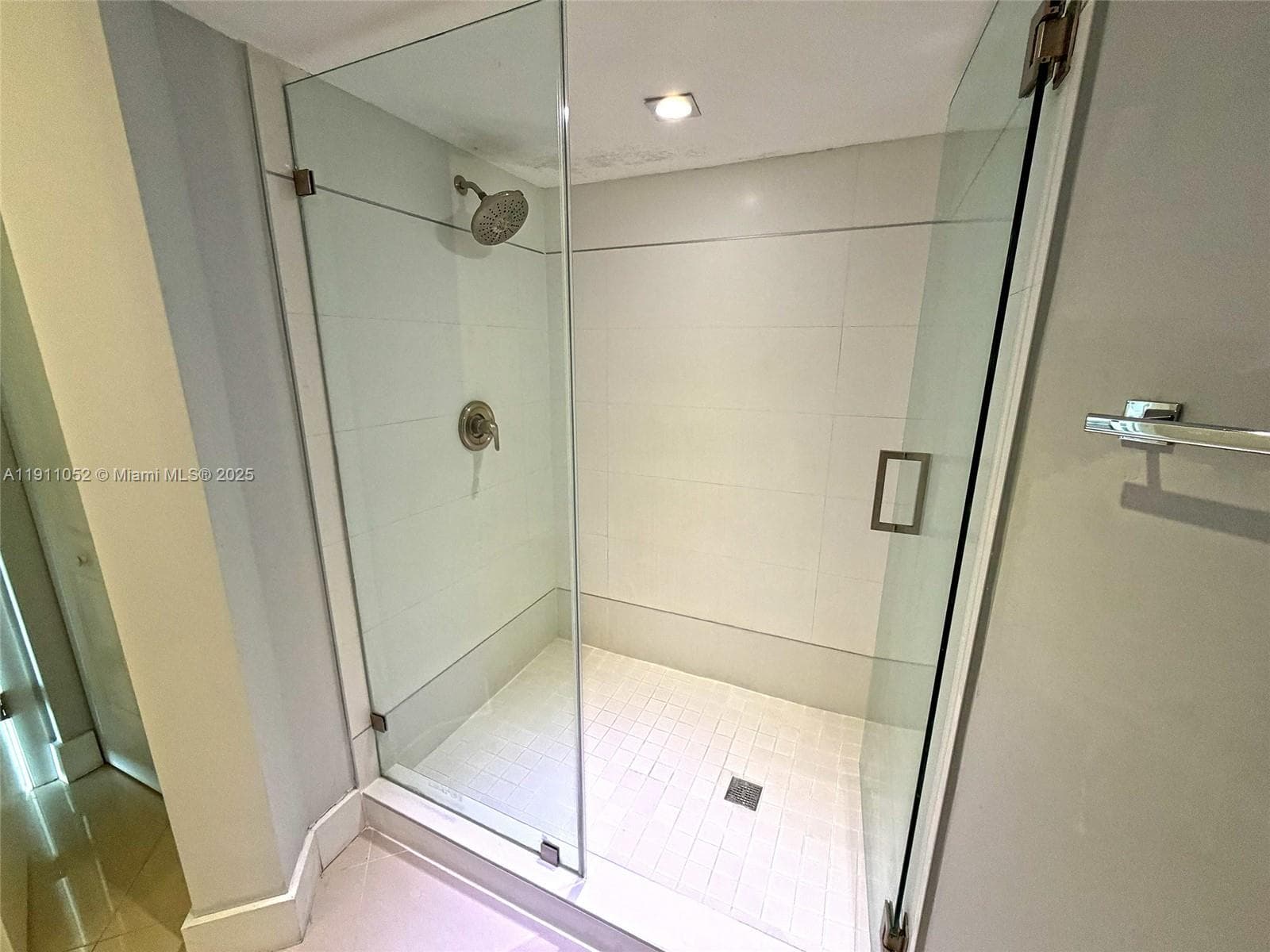 Azure Lake Condo · #228 in Miami - Photo 22