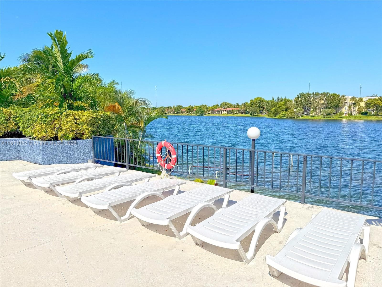 Azure Lake Condo · #228 in Miami - Photo 33