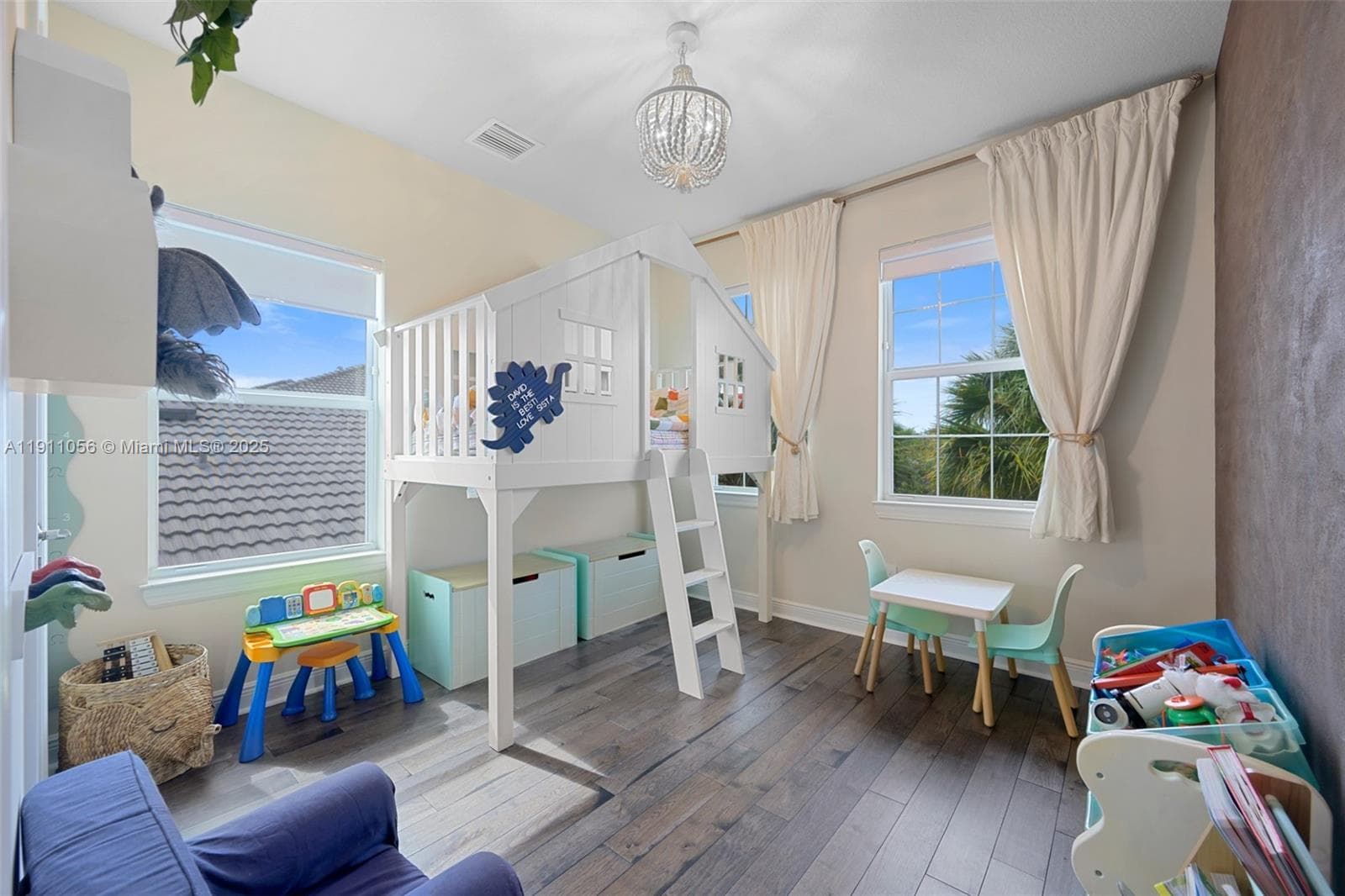 1465 Bursera Ter photo 20