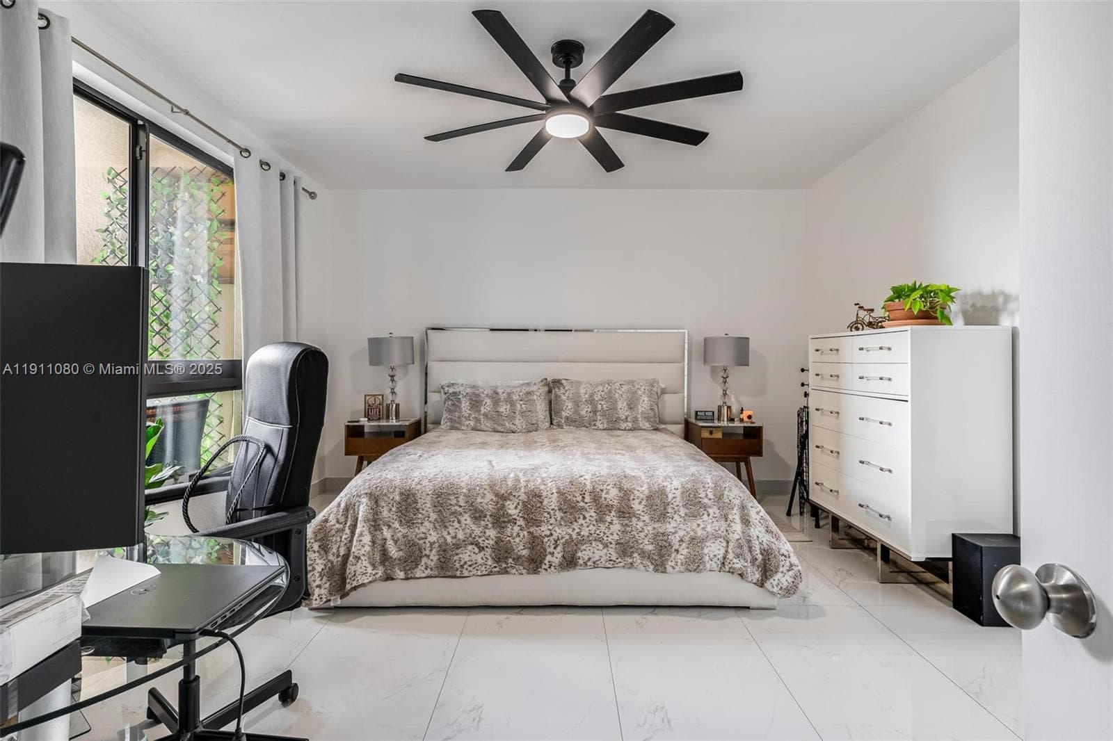 WAVERLY AT LAS OLAS CONDO · #1413 in Fort Lauderdale - Photo 12