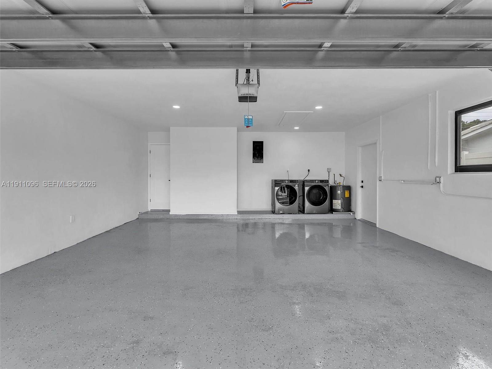 2120 NE 55th Ct photo 52