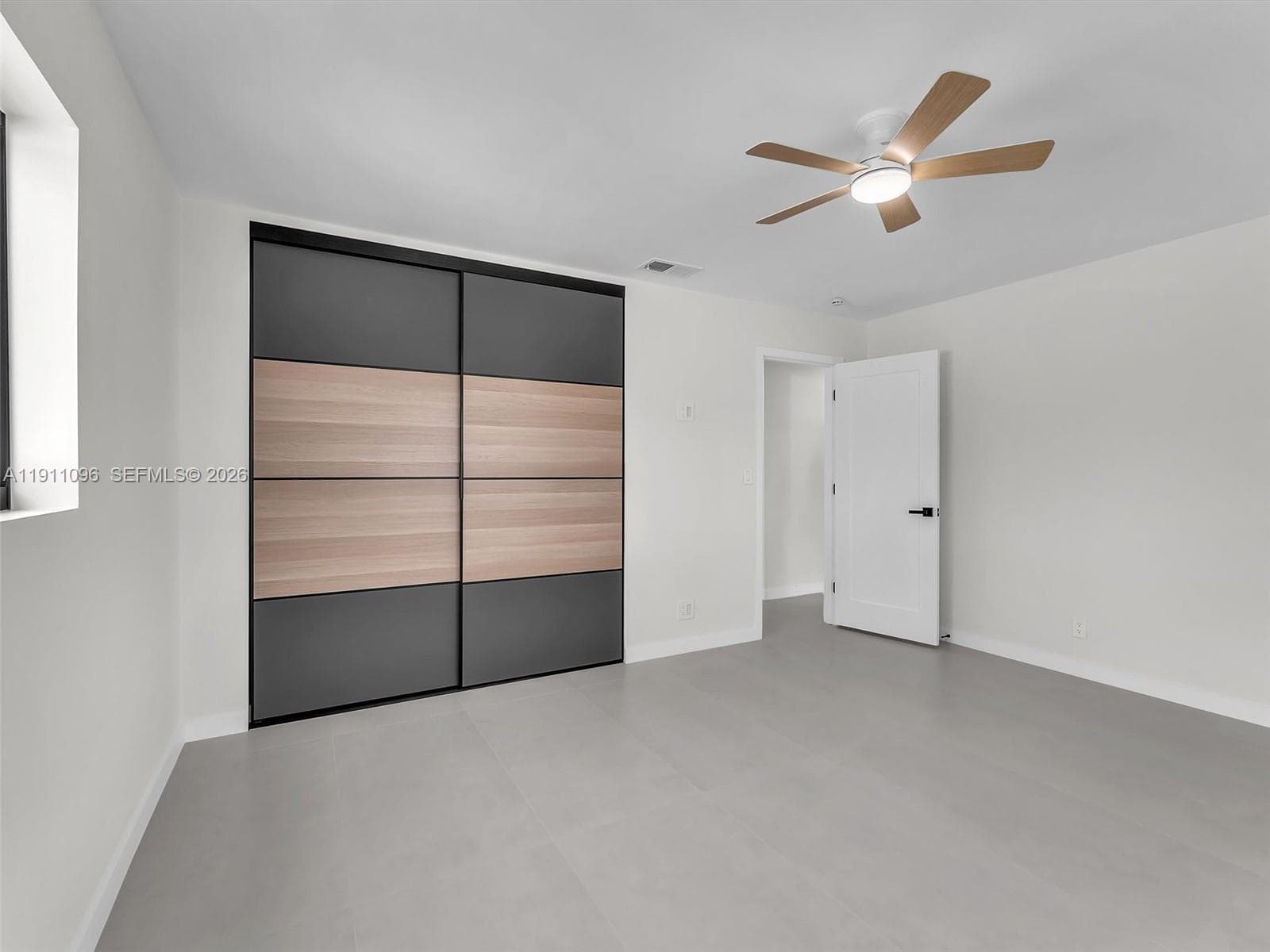 2120 NE 55th Ct photo 51