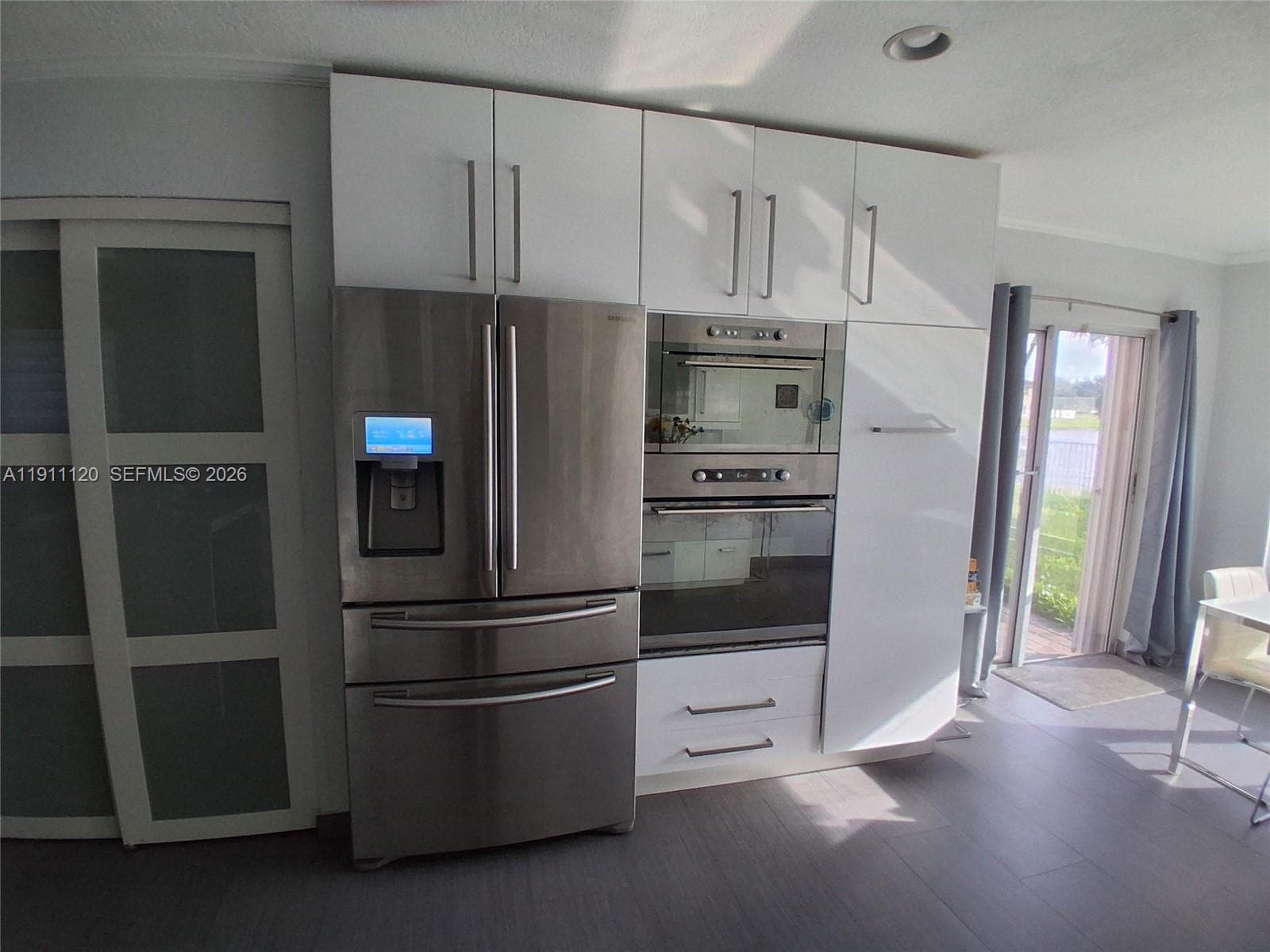 5245 SW 38th Ave photo 9