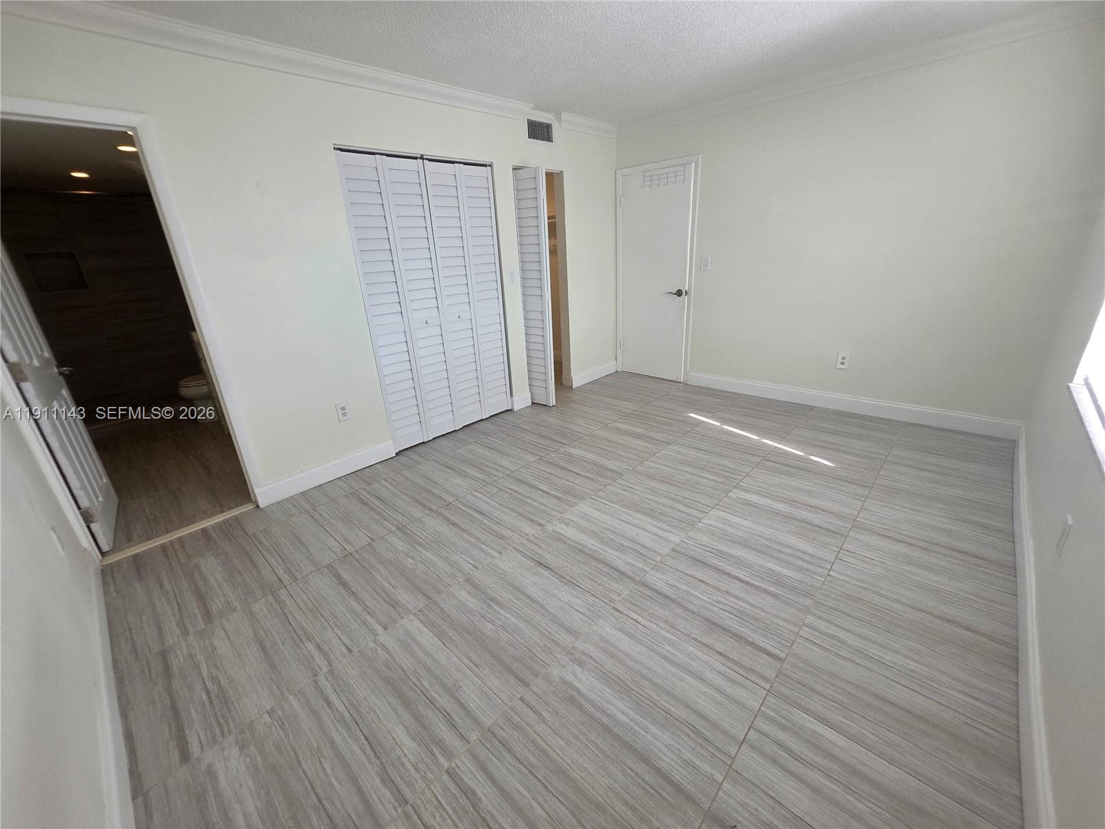 LA MAR BREEZE CONDO · #408 in North Miami Beach - Photo 13