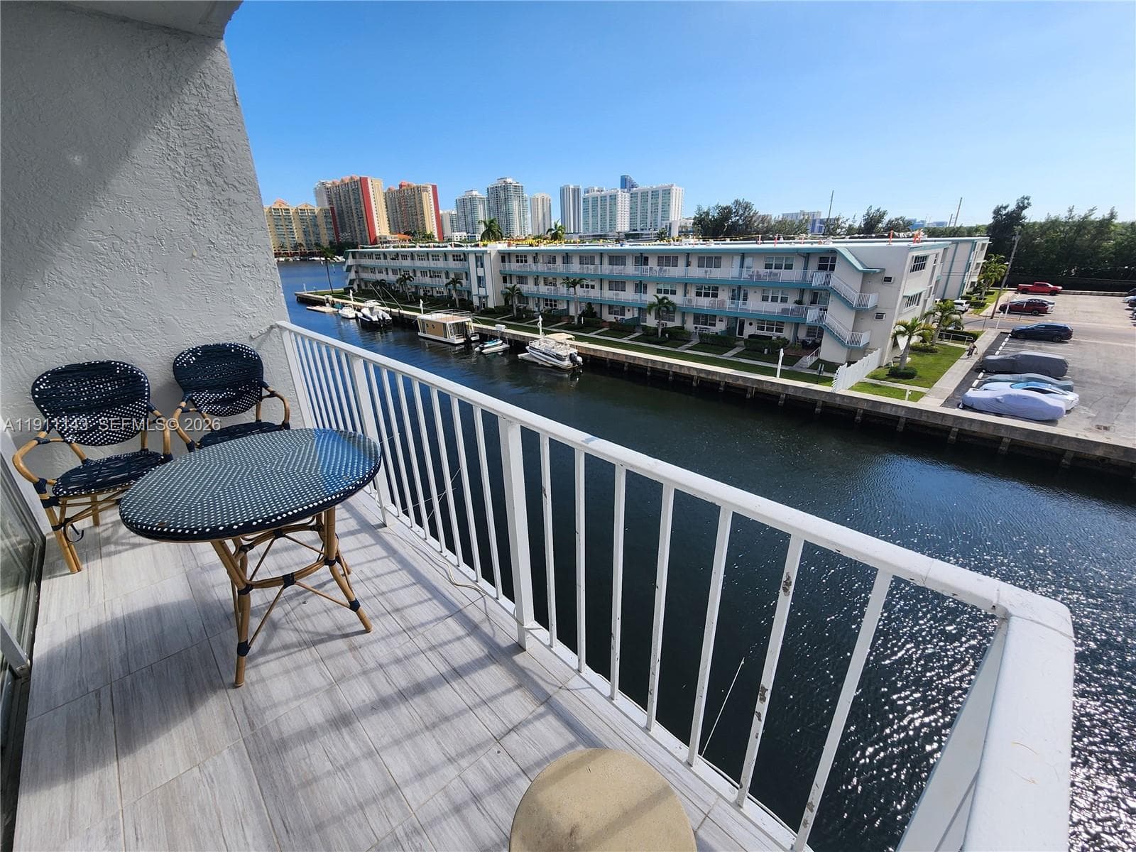 LA MAR BREEZE CONDO · #408 in North Miami Beach - Photo 22