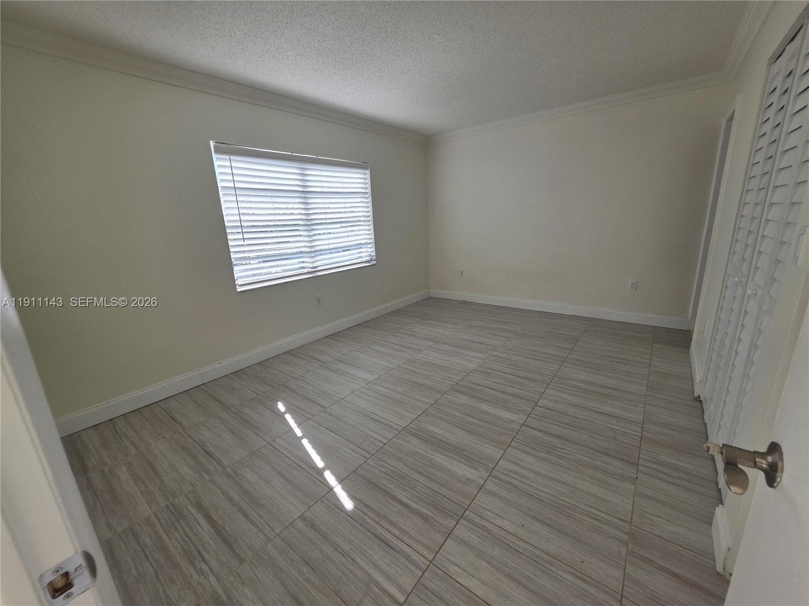 LA MAR BREEZE CONDO · #408 in North Miami Beach - Photo 9