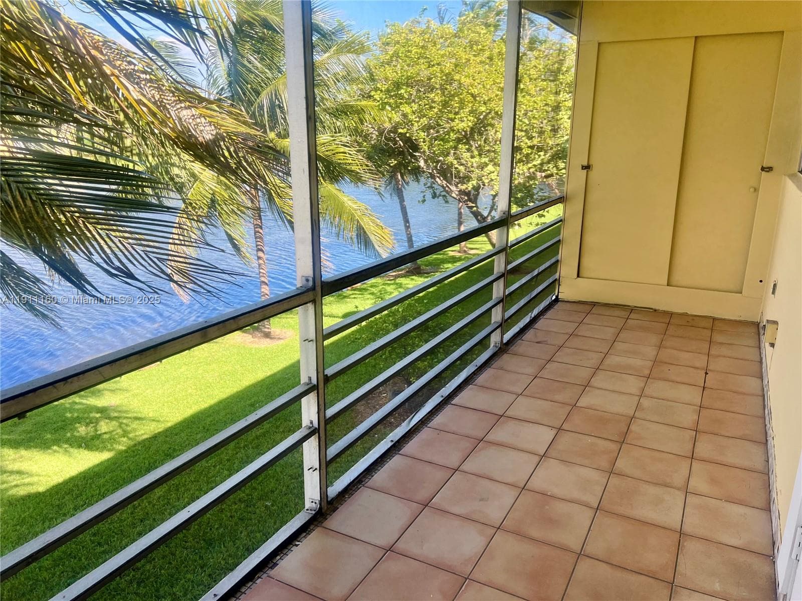 BISC LAKE GARDENS NO 2 BL · #M214 in Aventura - Photo 27