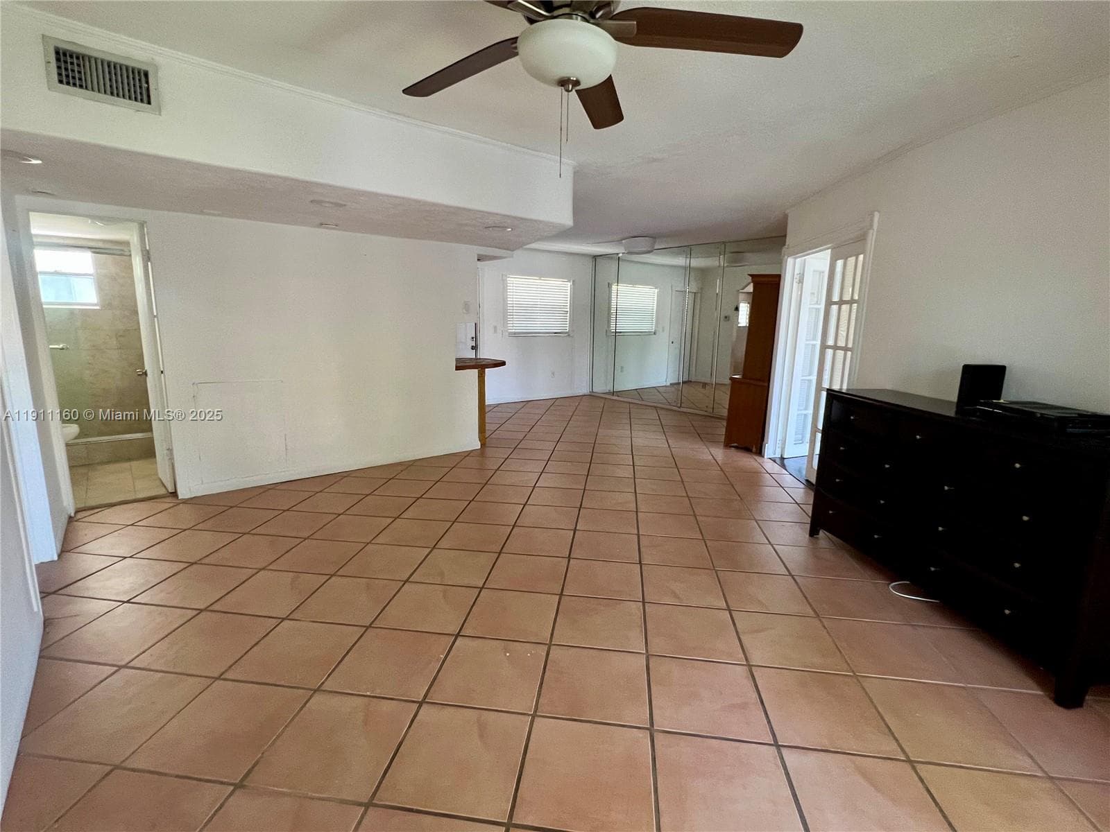 BISC LAKE GARDENS NO 2 BL · #M214 in Aventura - Photo 4