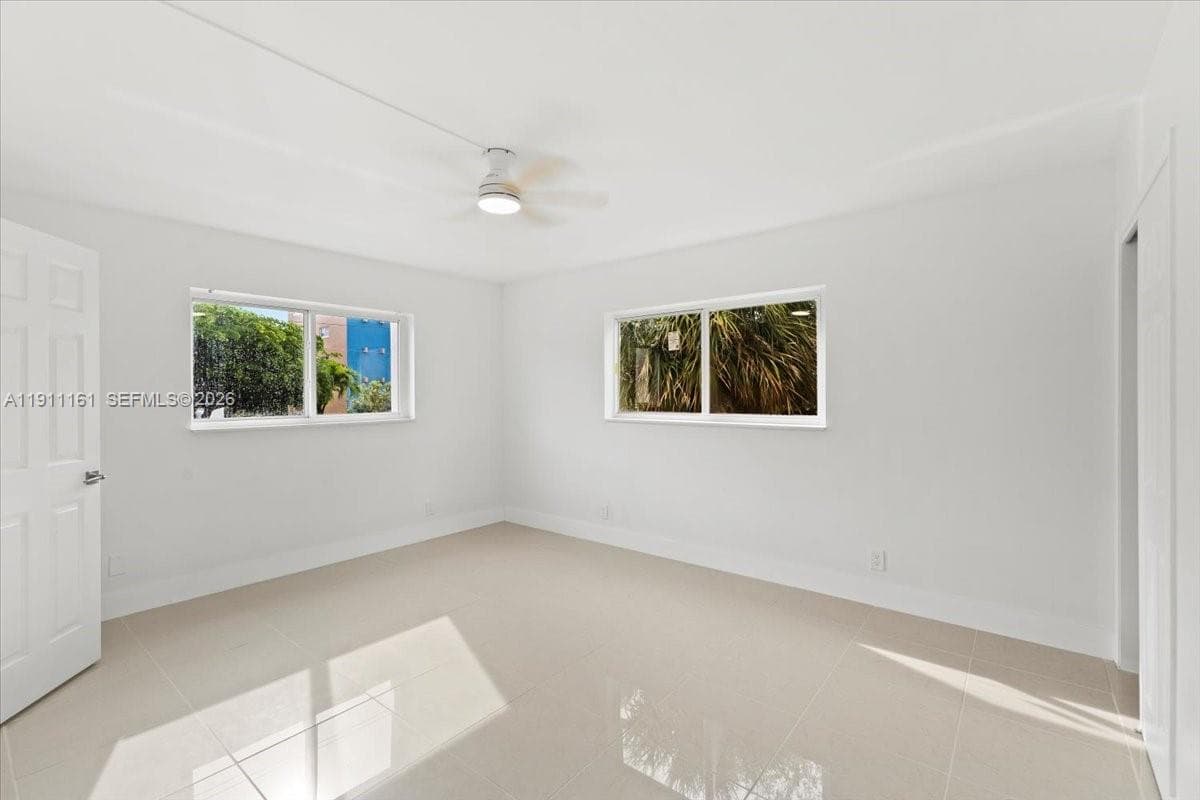 Meadowbrooks bldg L · #201 in Hallandale Beach - Photo 13