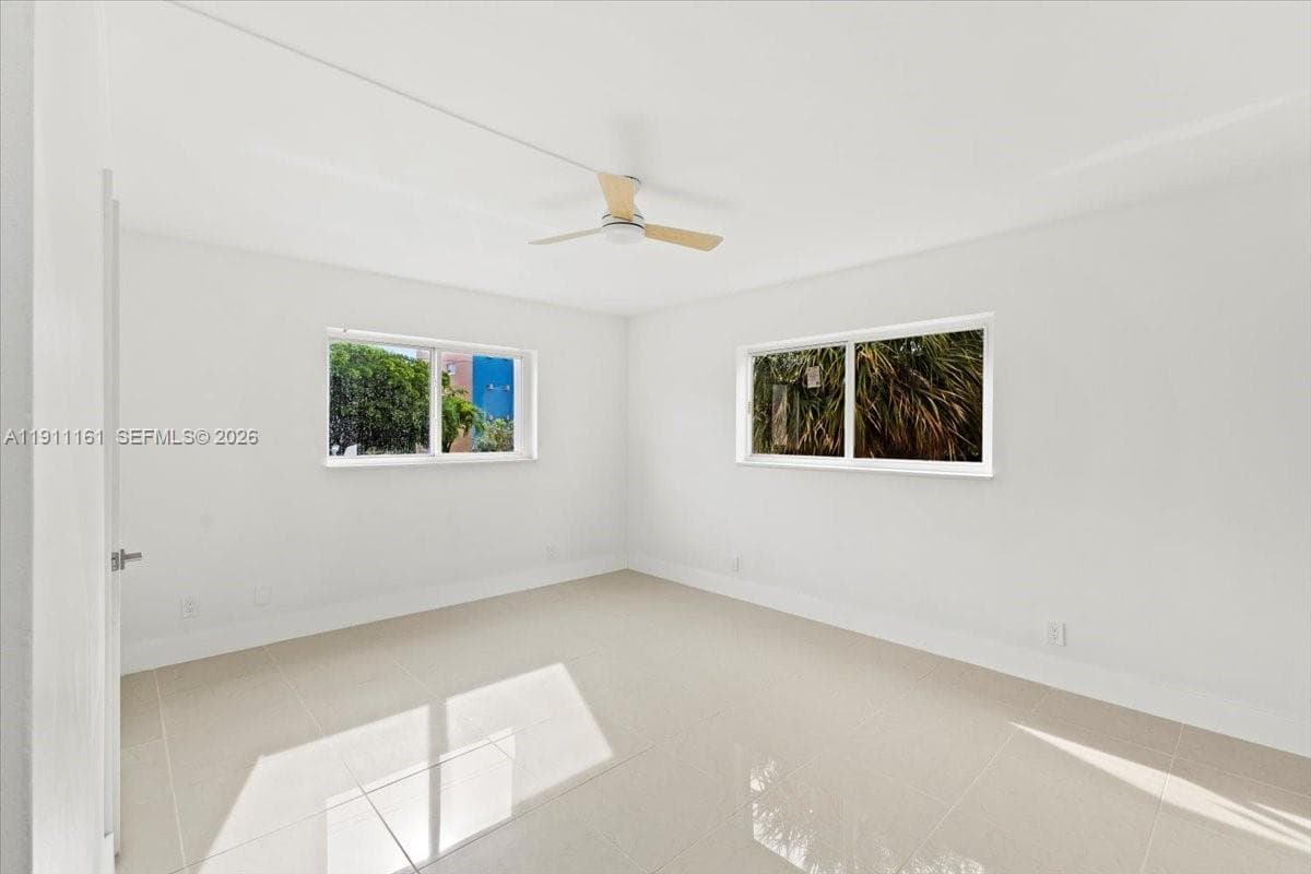 Meadowbrooks bldg L · #201 in Hallandale Beach - Photo 11