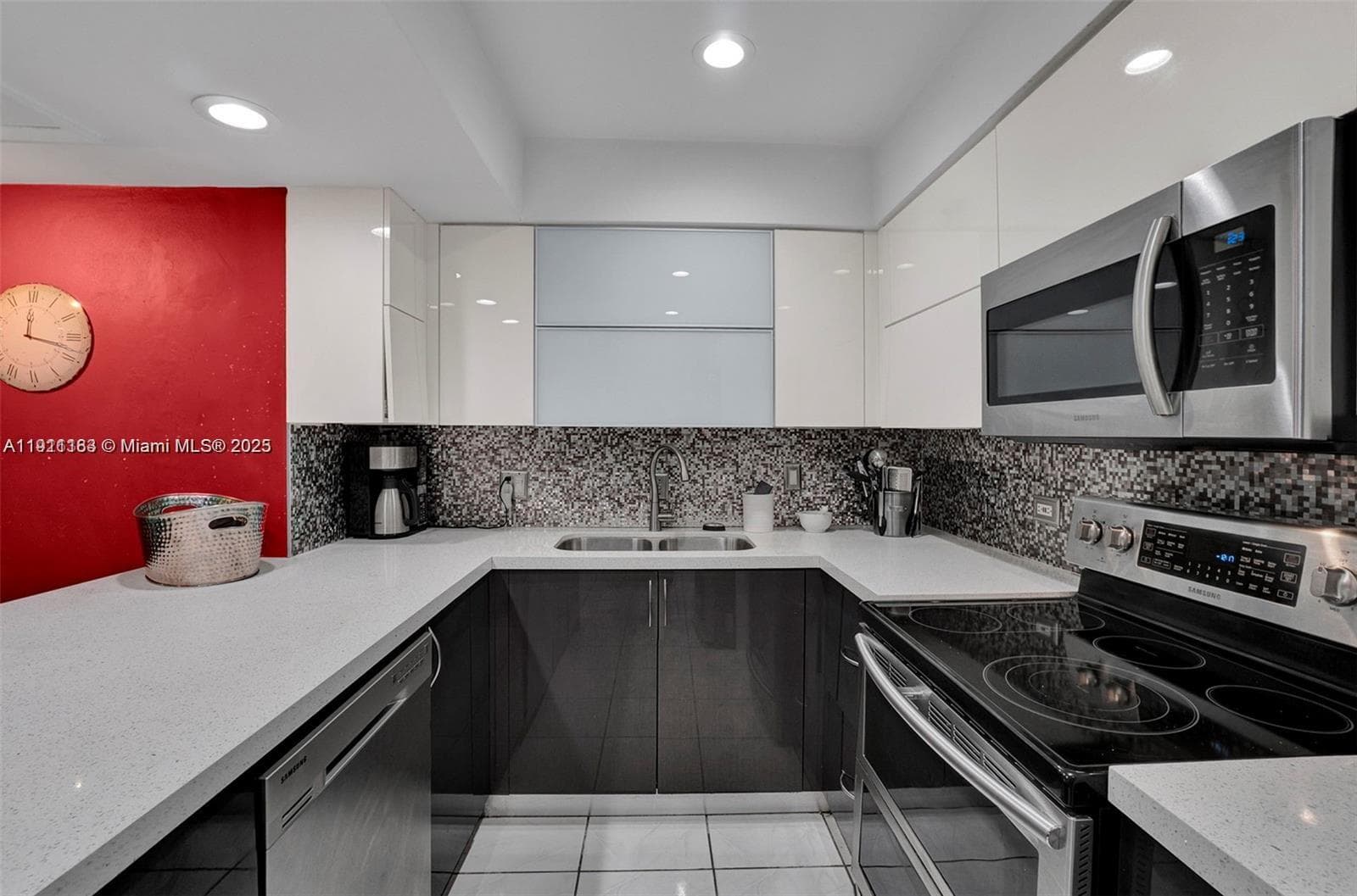 Country Club of Miami · #6821 in Hialeah - Photo 2
