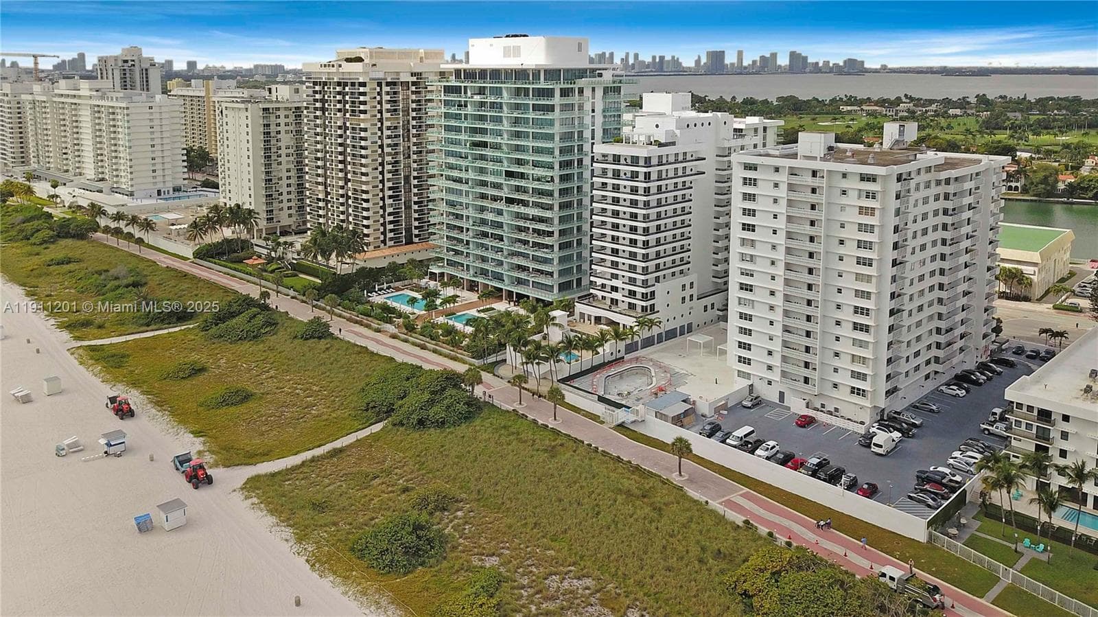 CORINTHIAN CONDO · #11E in Miami Beach - Photo 6