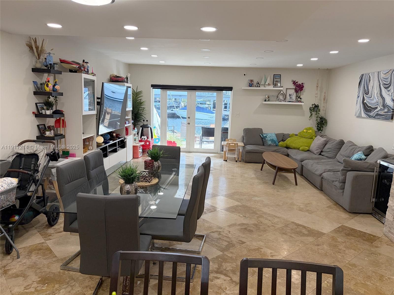 BEACH CLUB VILLAS CONDO · #34 in North Miami Beach - Photo 4