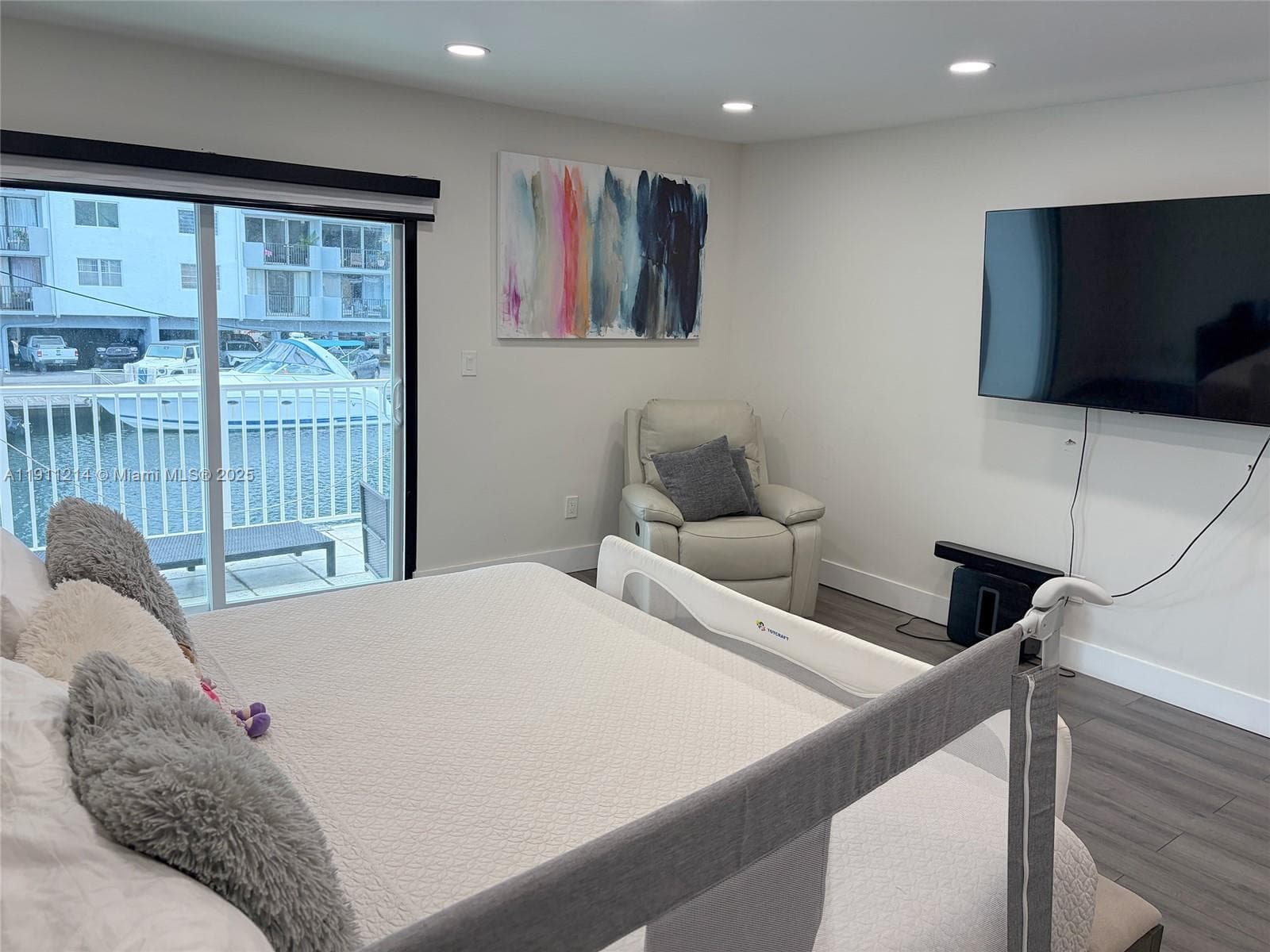BEACH CLUB VILLAS CONDO · #34 in North Miami Beach - Photo 8