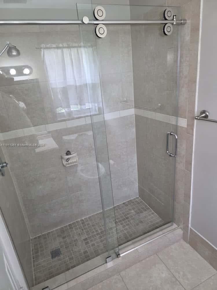 16813 SW 107th Pl #0 photo 12