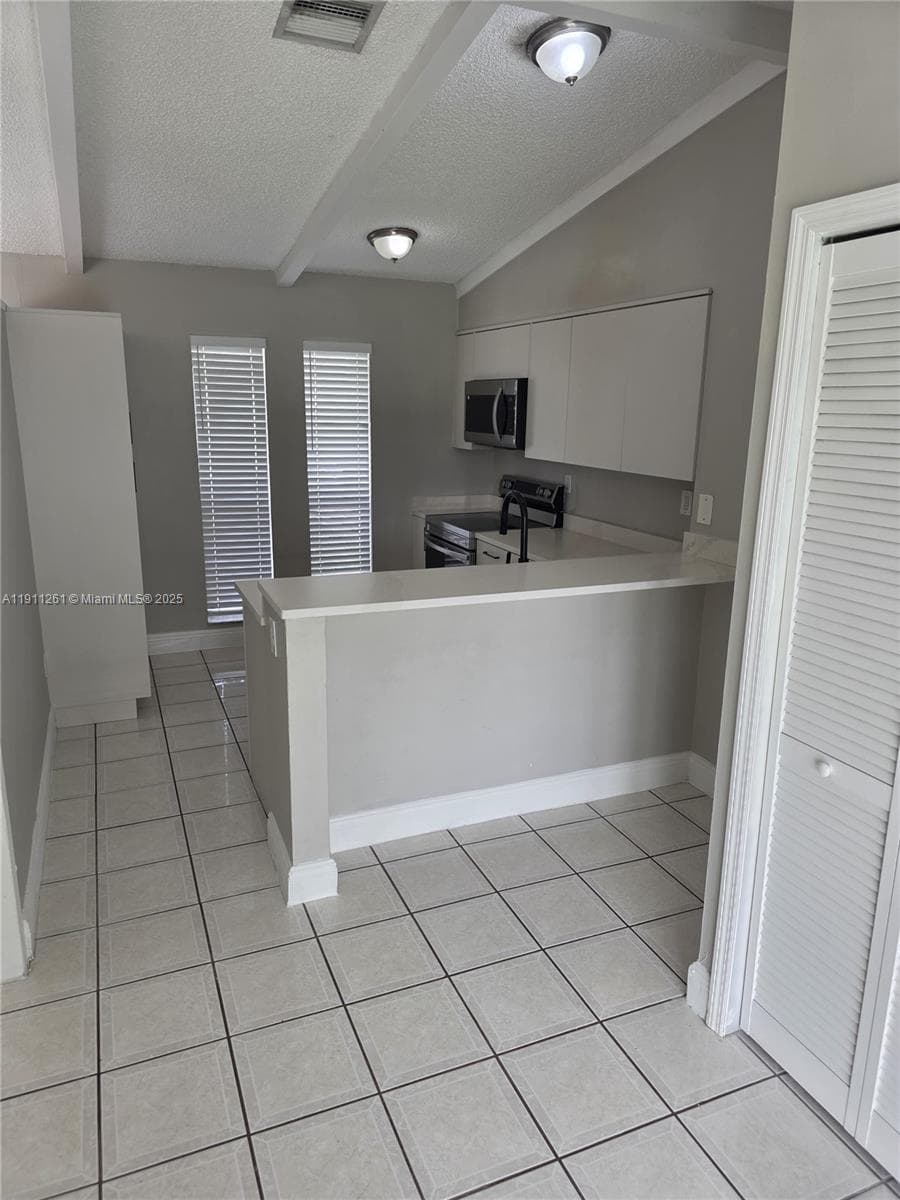 16813 SW 107th Pl #0 photo 5