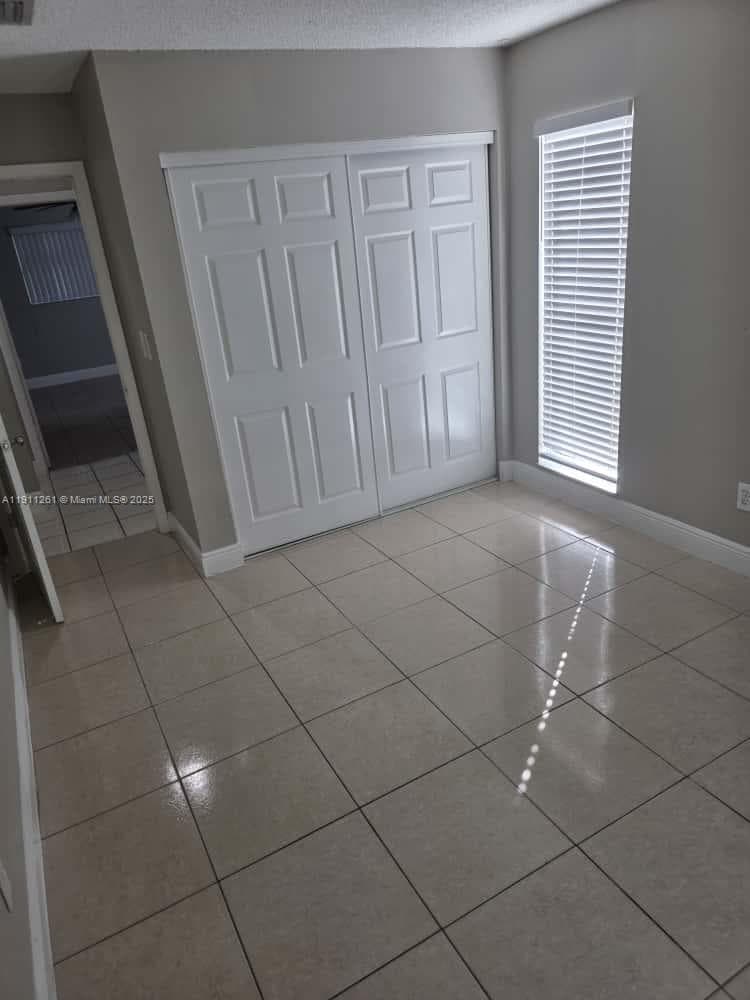 16813 SW 107th Pl #0 photo 9