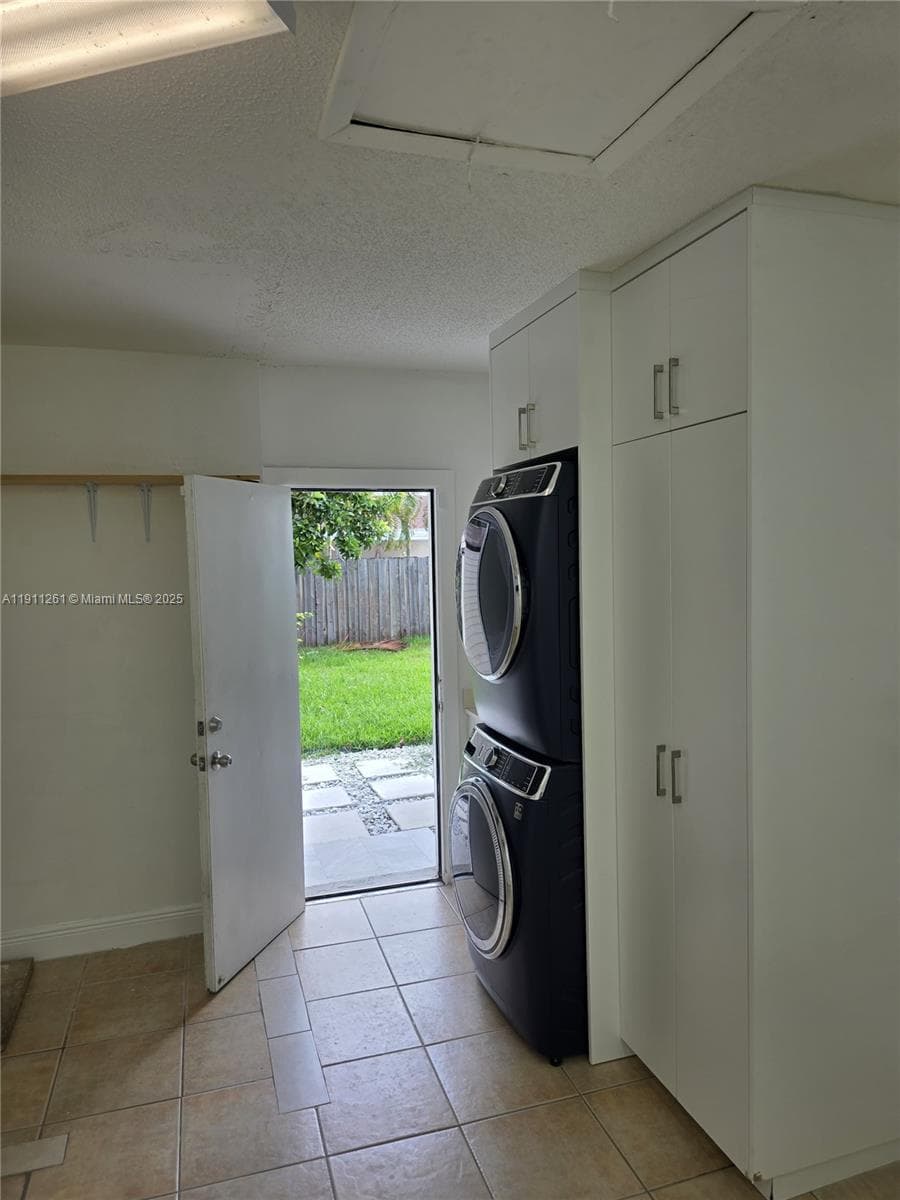 16813 SW 107th Pl #0 photo 15