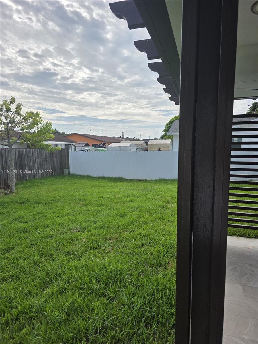 16813 SW 107th Pl #0 photo 21