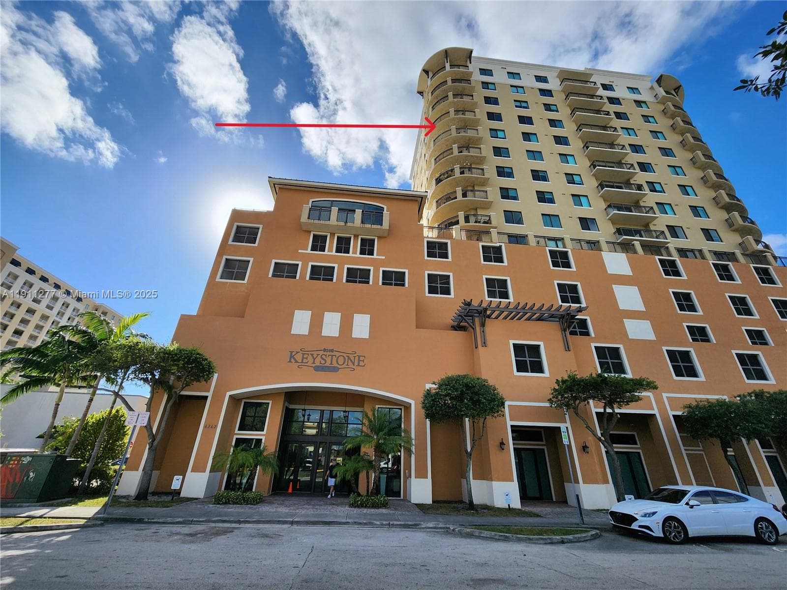 KEYSTONE PARK CONDO · #1202 in Miami - Photo 1
