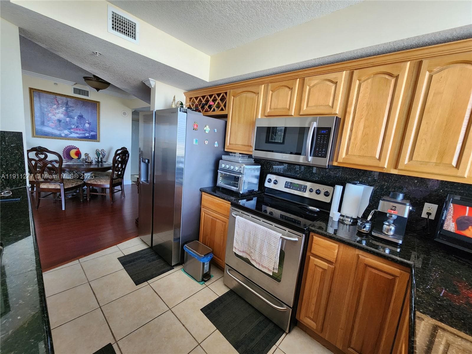 KEYSTONE PARK CONDO · #1202 in Miami - Photo 20