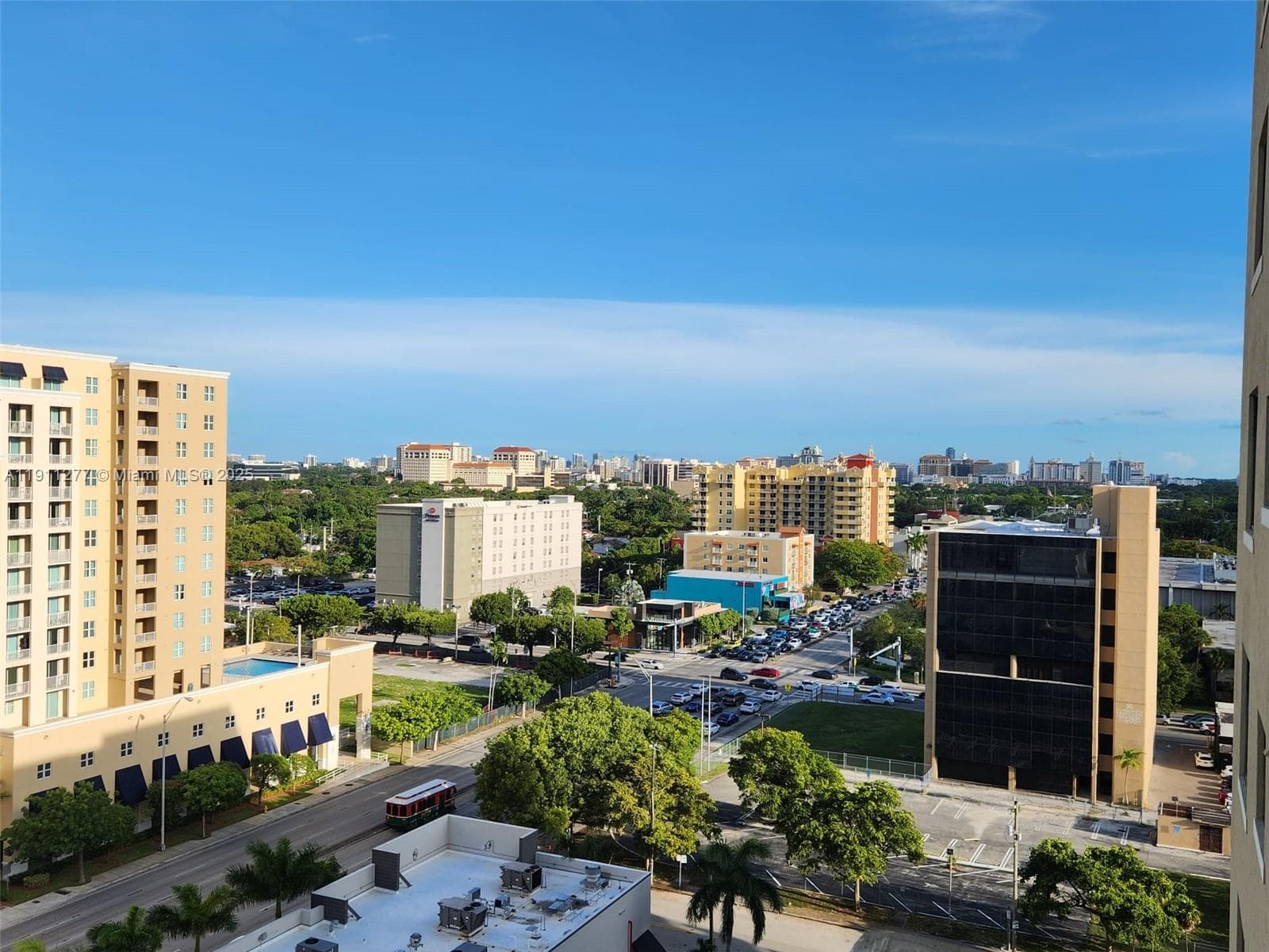 KEYSTONE PARK CONDO · #1202 in Miami - Photo 30