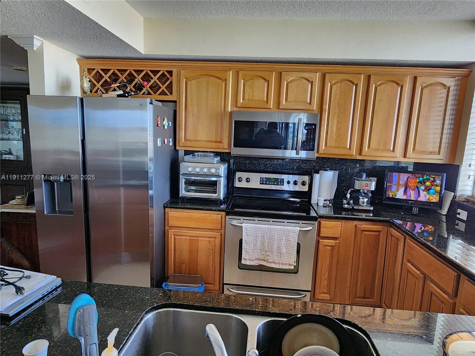 KEYSTONE PARK CONDO · #1202 in Miami - Photo 19