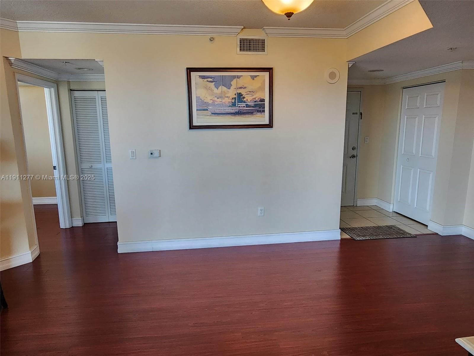 KEYSTONE PARK CONDO · #1202 in Miami - Photo 8