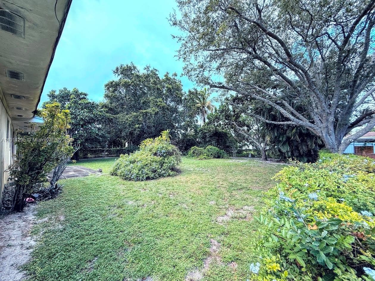 1041 NW 150th St photo 26