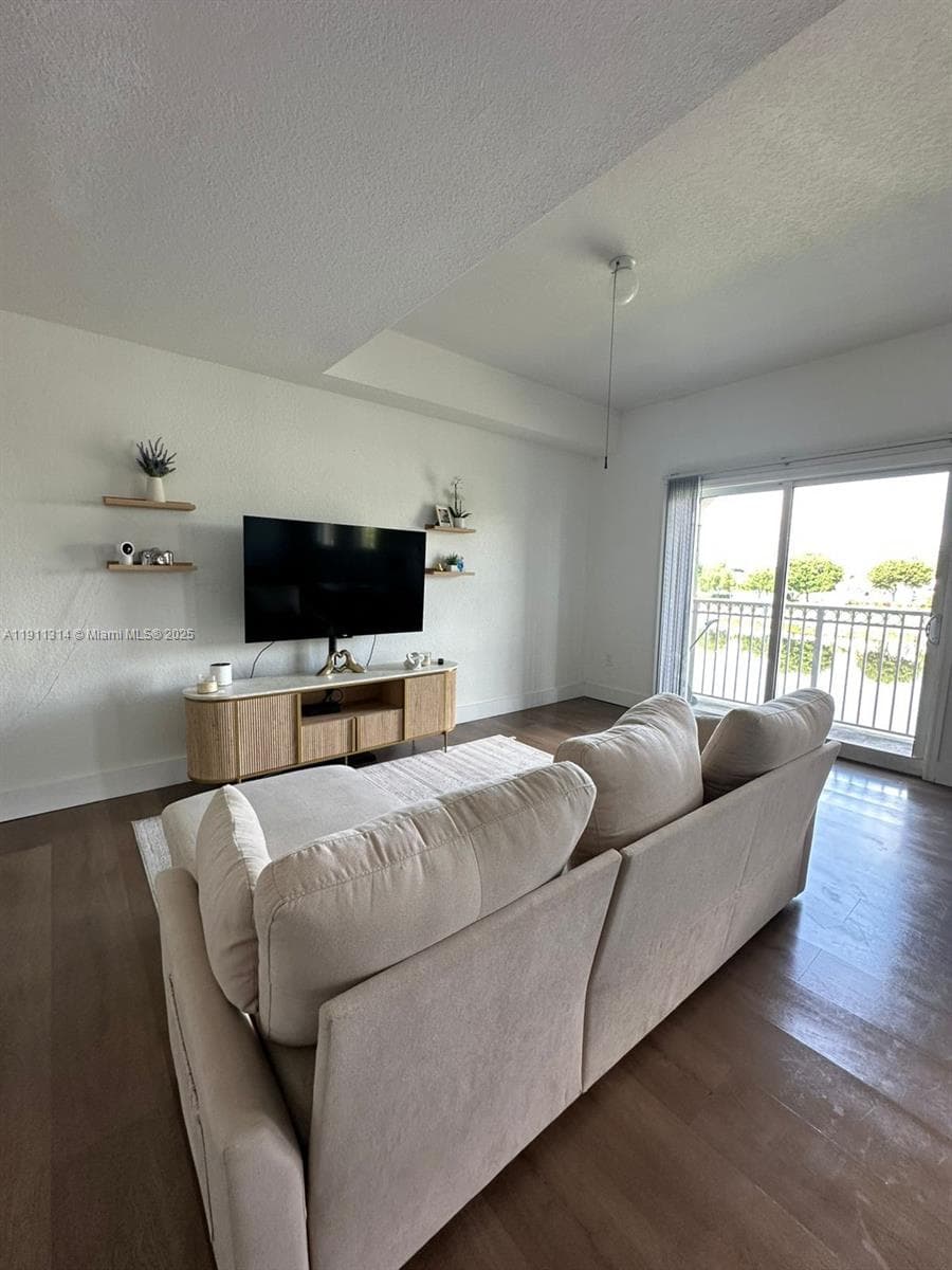 PROMENADE SHORES AT DORAL · #204 in Doral - Photo 7