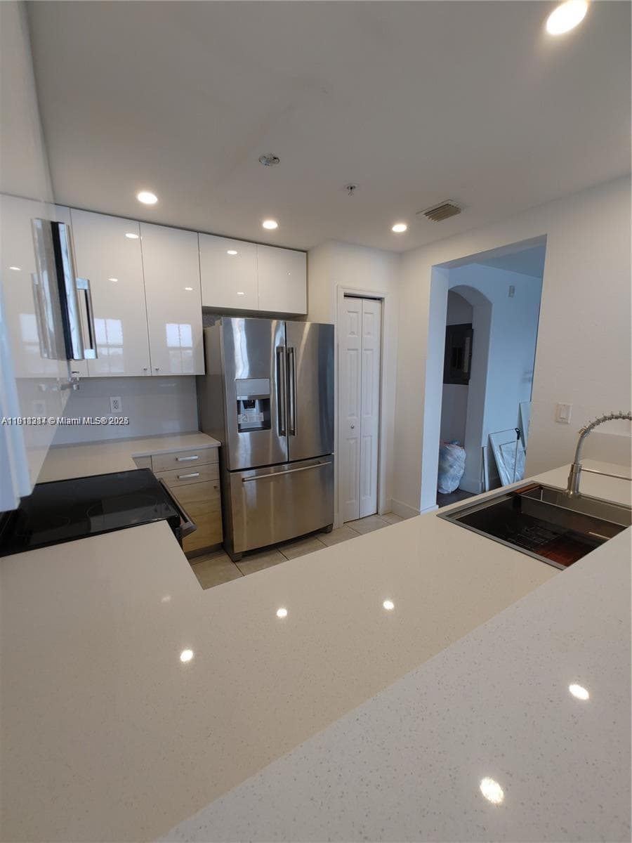 PROMENADE SHORES AT DORAL · #204 in Doral - Photo 5