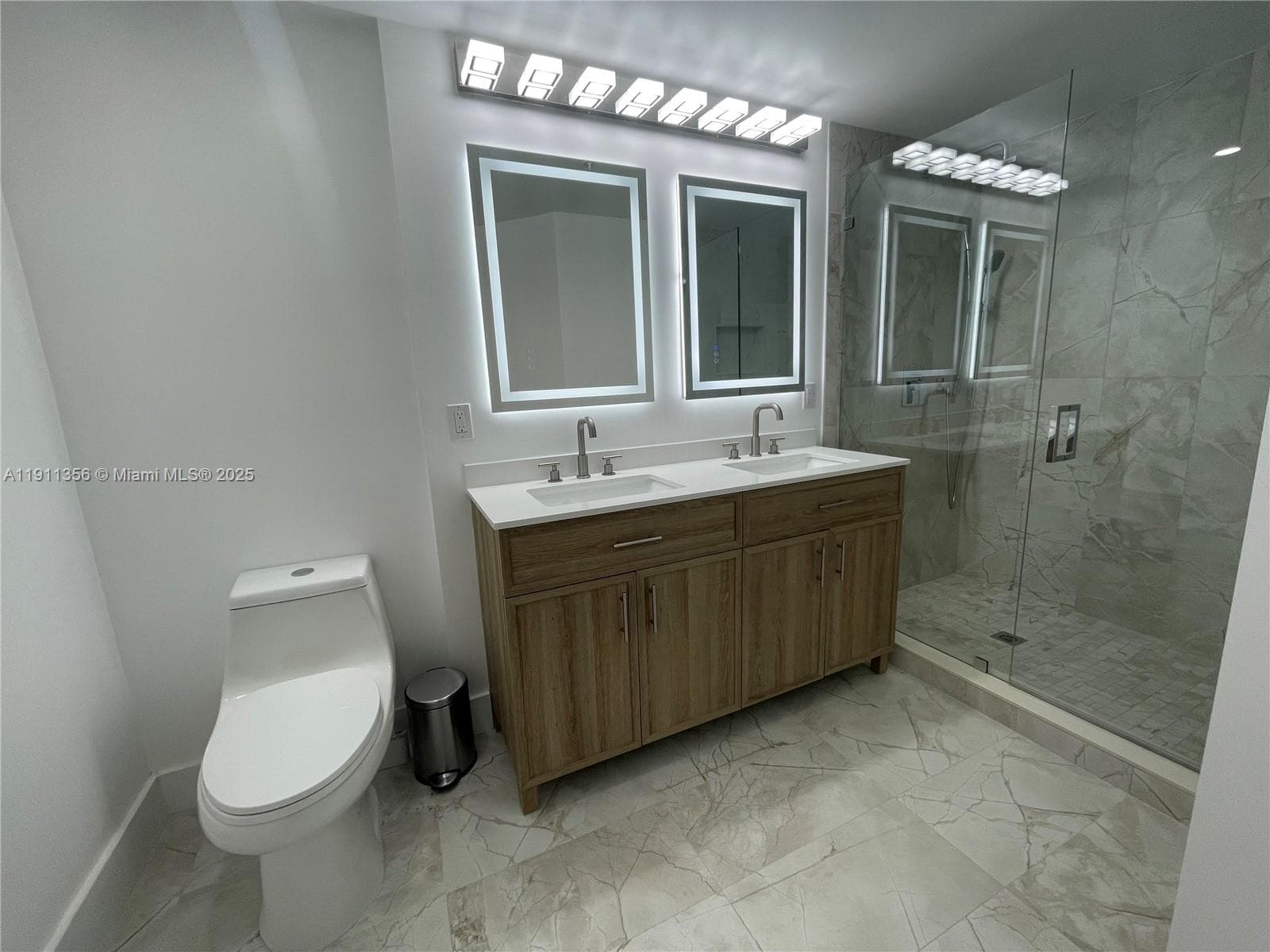 Porto Bellagio · #1118 in Sunny Isles Beach - Photo 28