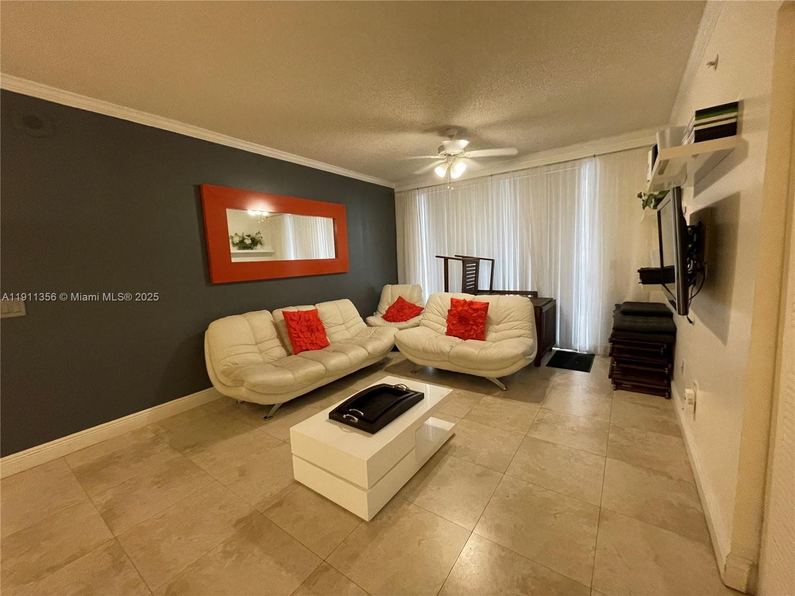 Porto Bellagio · #1118 in Sunny Isles Beach - Photo 24