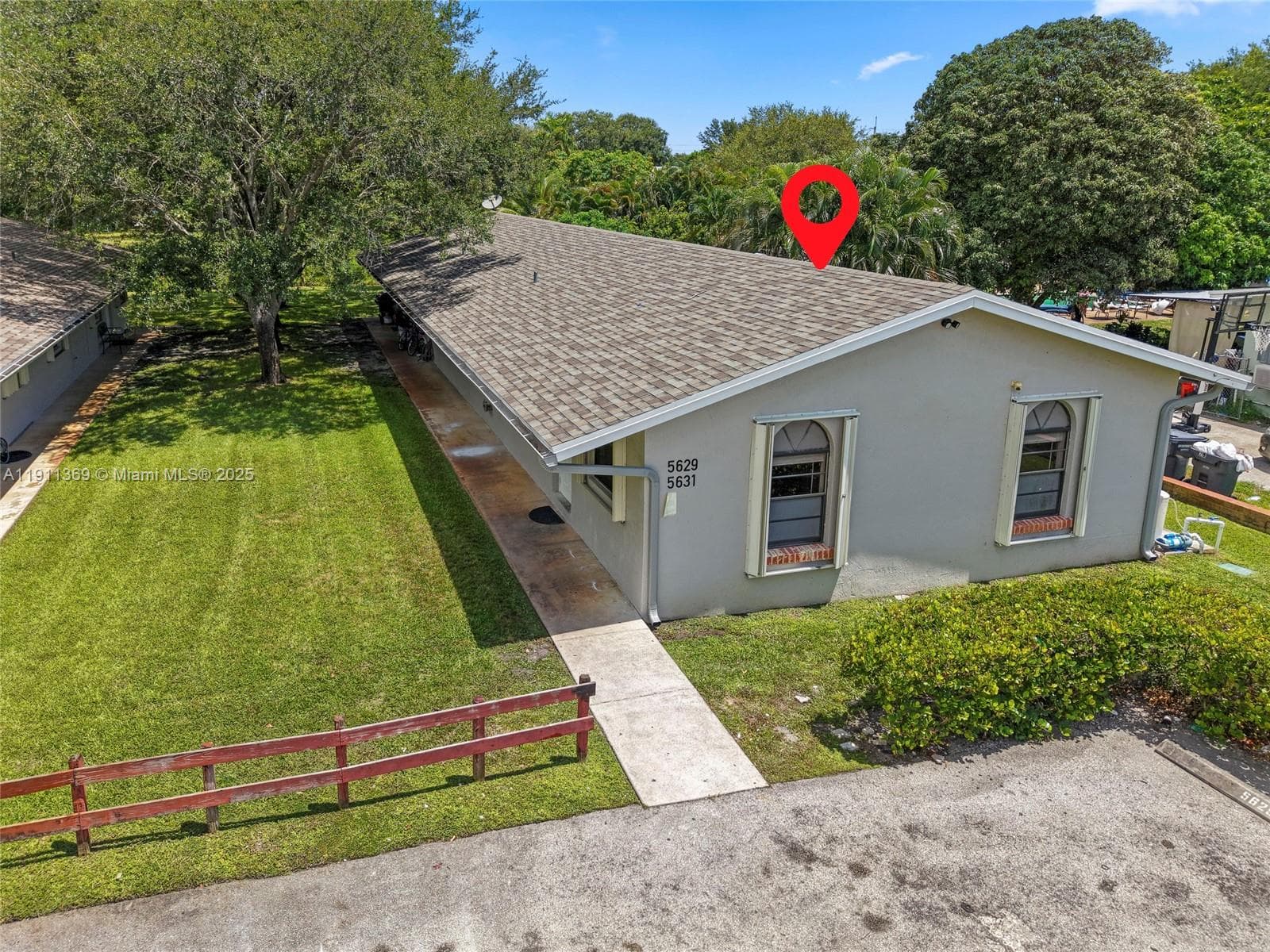 HOLLYWOOD ACRES · #5629 in Hollywood - Photo 23