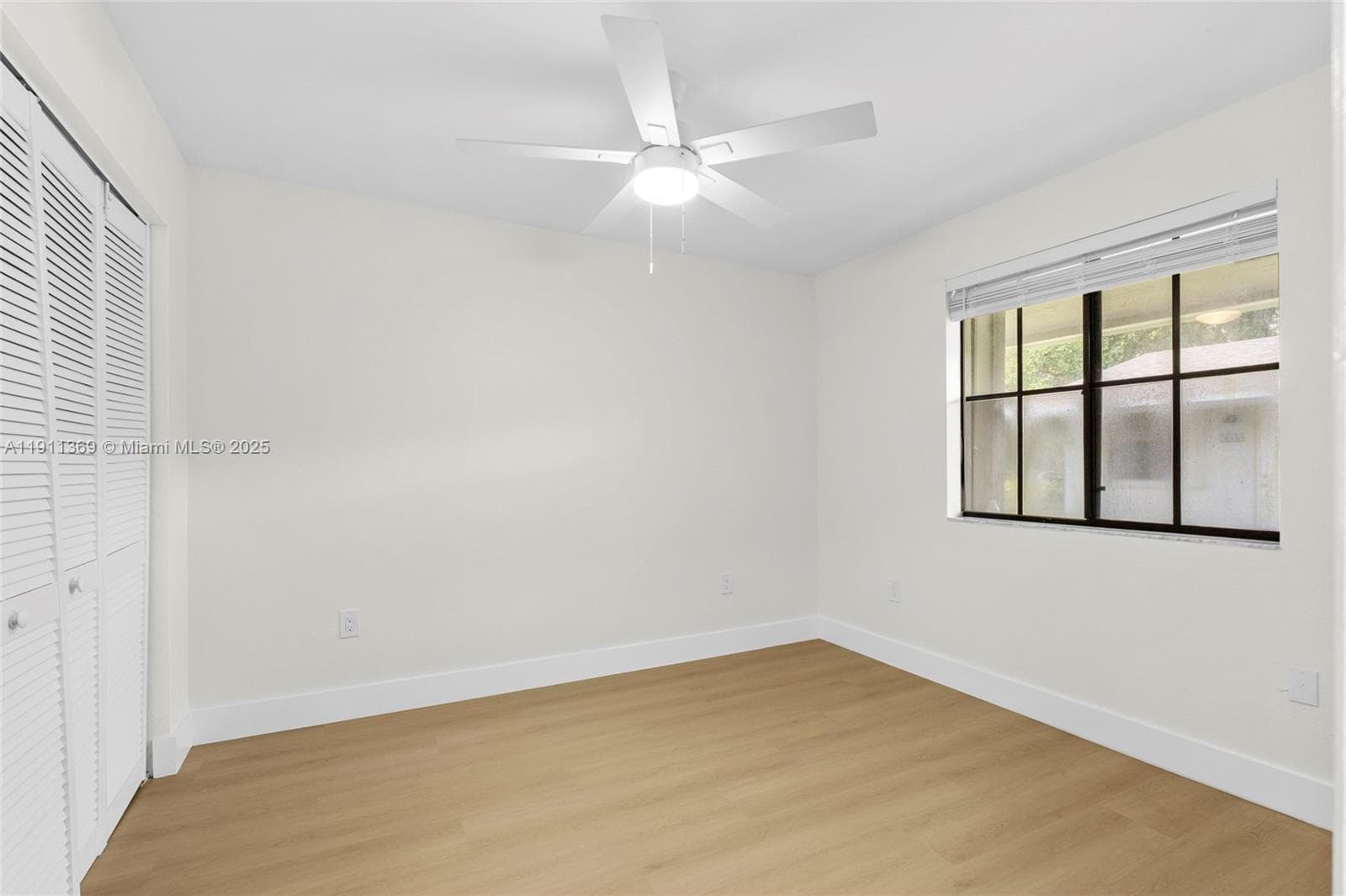 HOLLYWOOD ACRES · #5629 in Hollywood - Photo 14