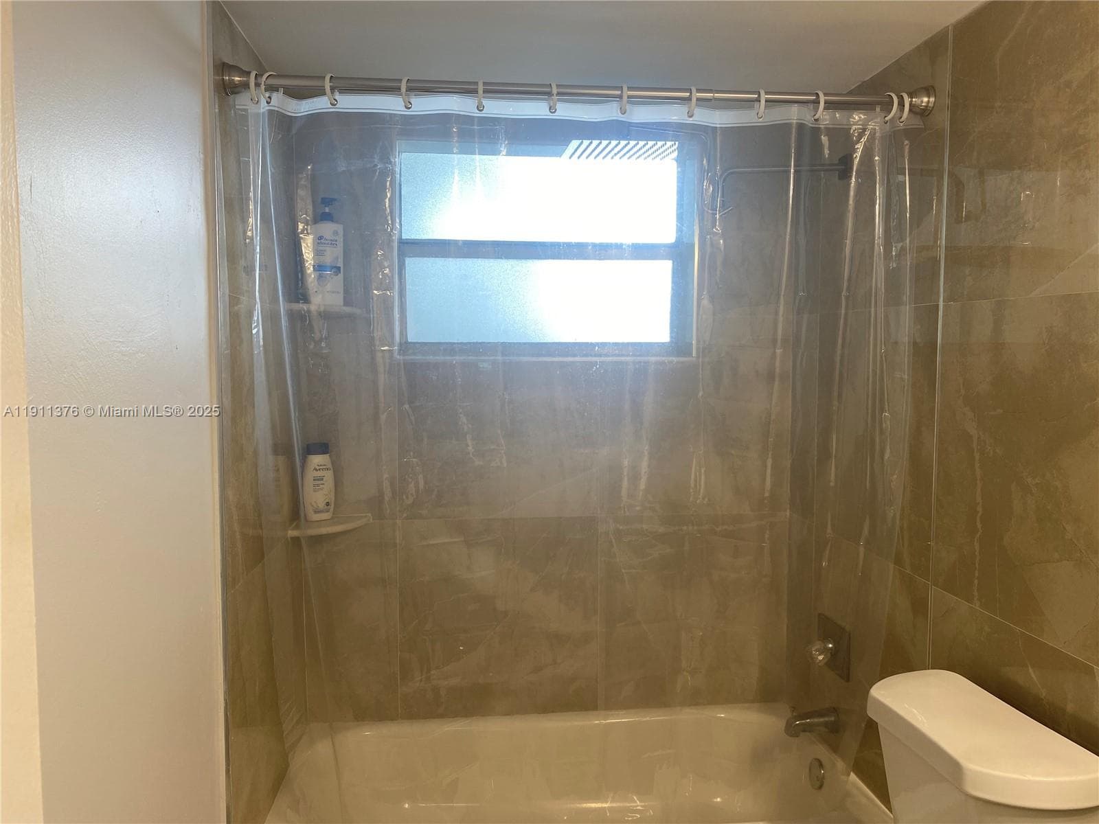 1818 Meridian House · #202 in Miami Beach - Photo 9