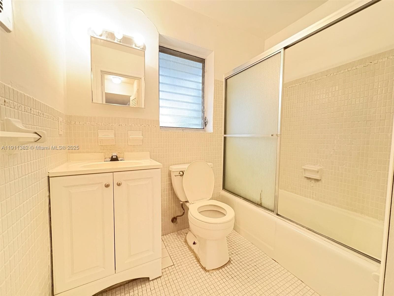 HALLCREST APTS CONDO · #204 in Hallandale Beach - Photo 6