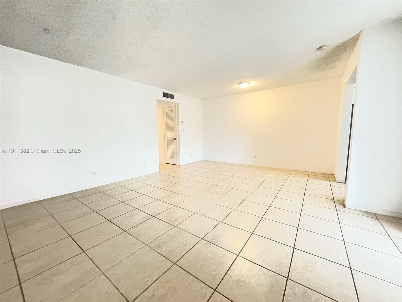 HALLCREST APTS CONDO · #204 in Hallandale Beach - Photo 4